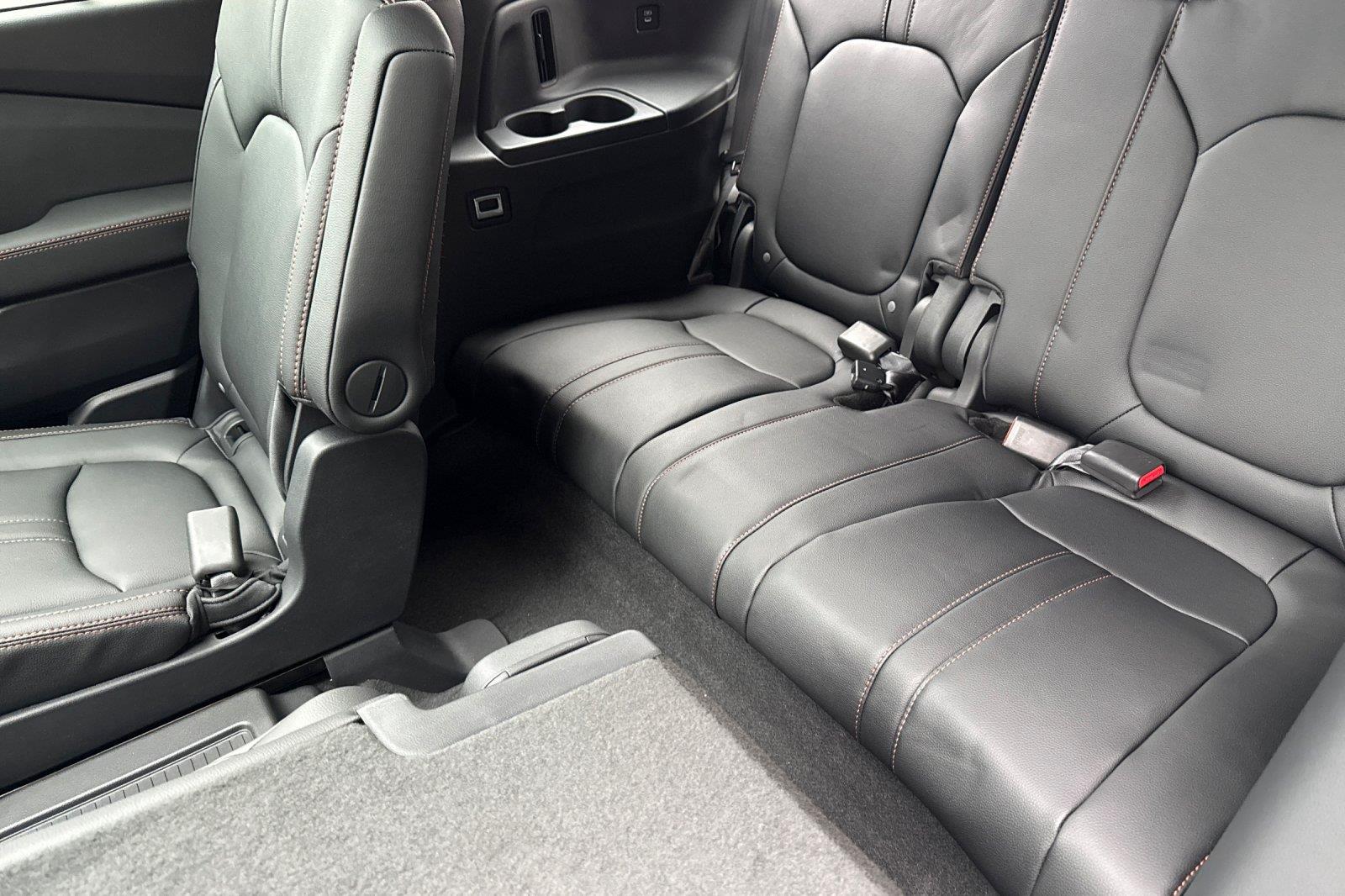 2026 Honda Pilot photo 13 of 25