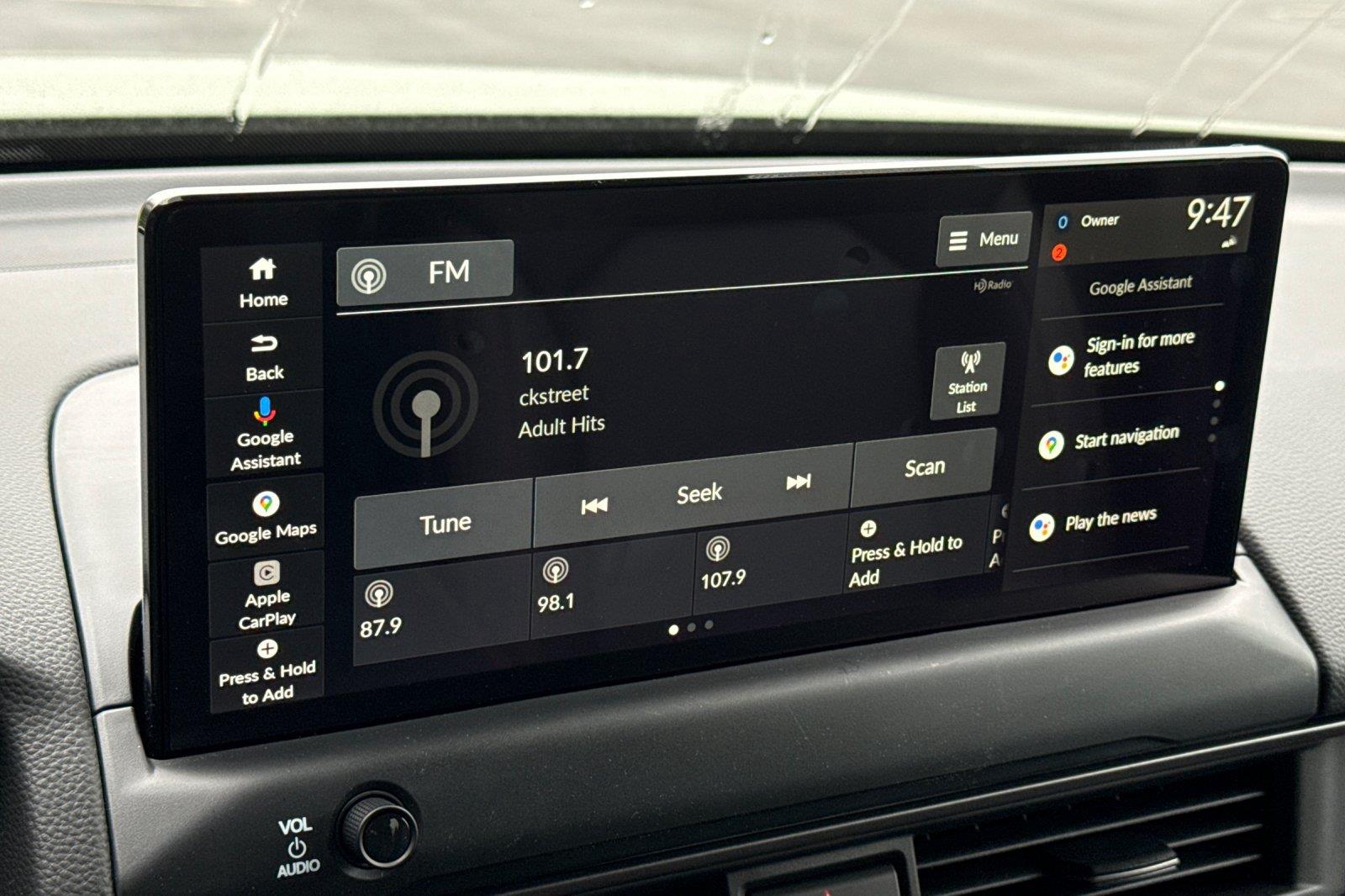 2026 Honda Pilot photo 18 of 25