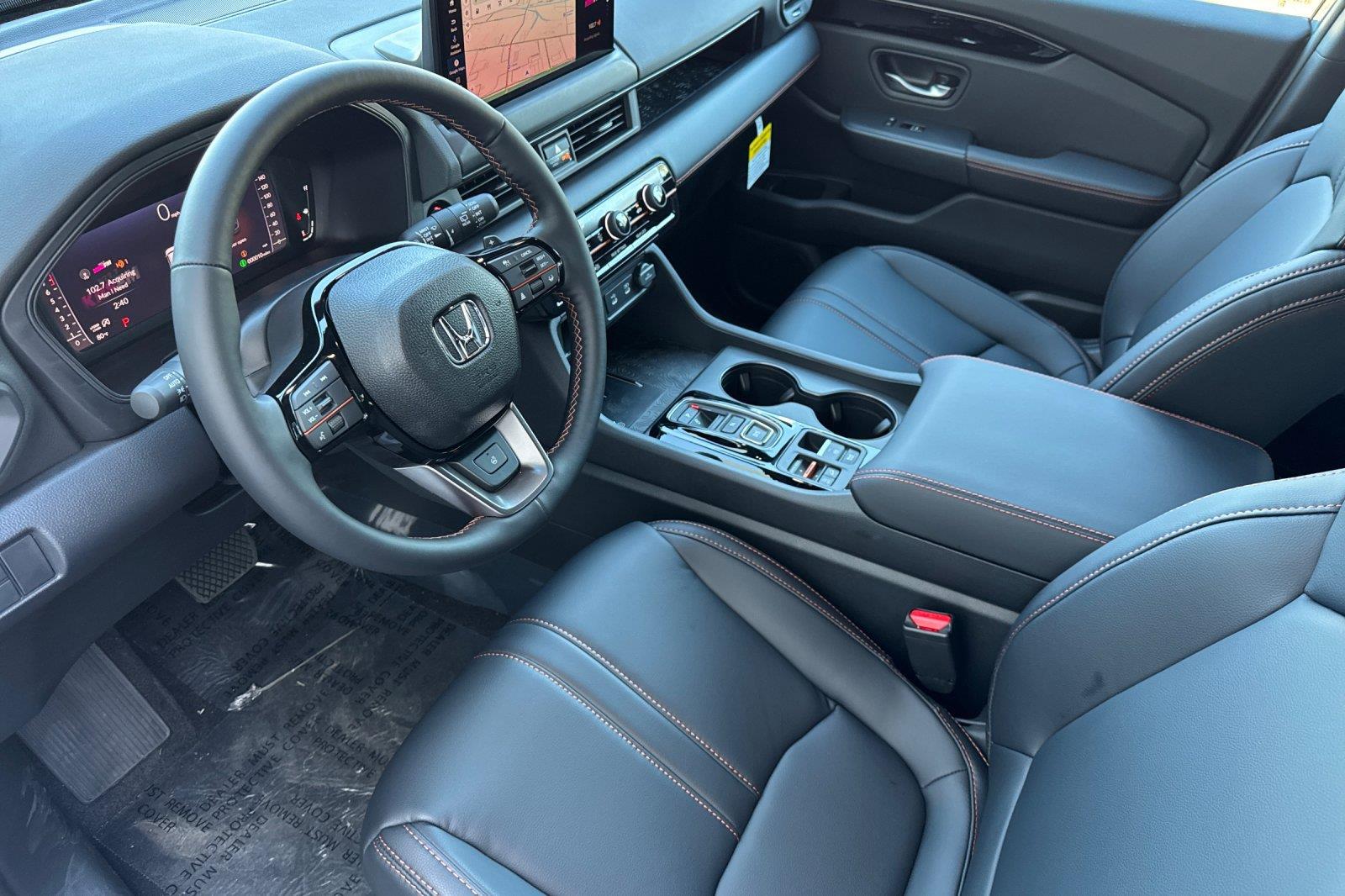 2026 Honda Pilot photo 9 of 25