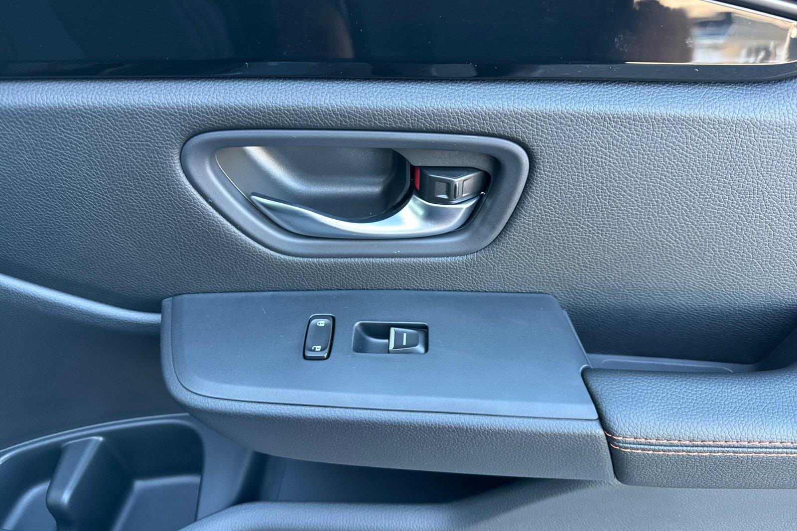 2026 Honda Pilot photo 17 of 25