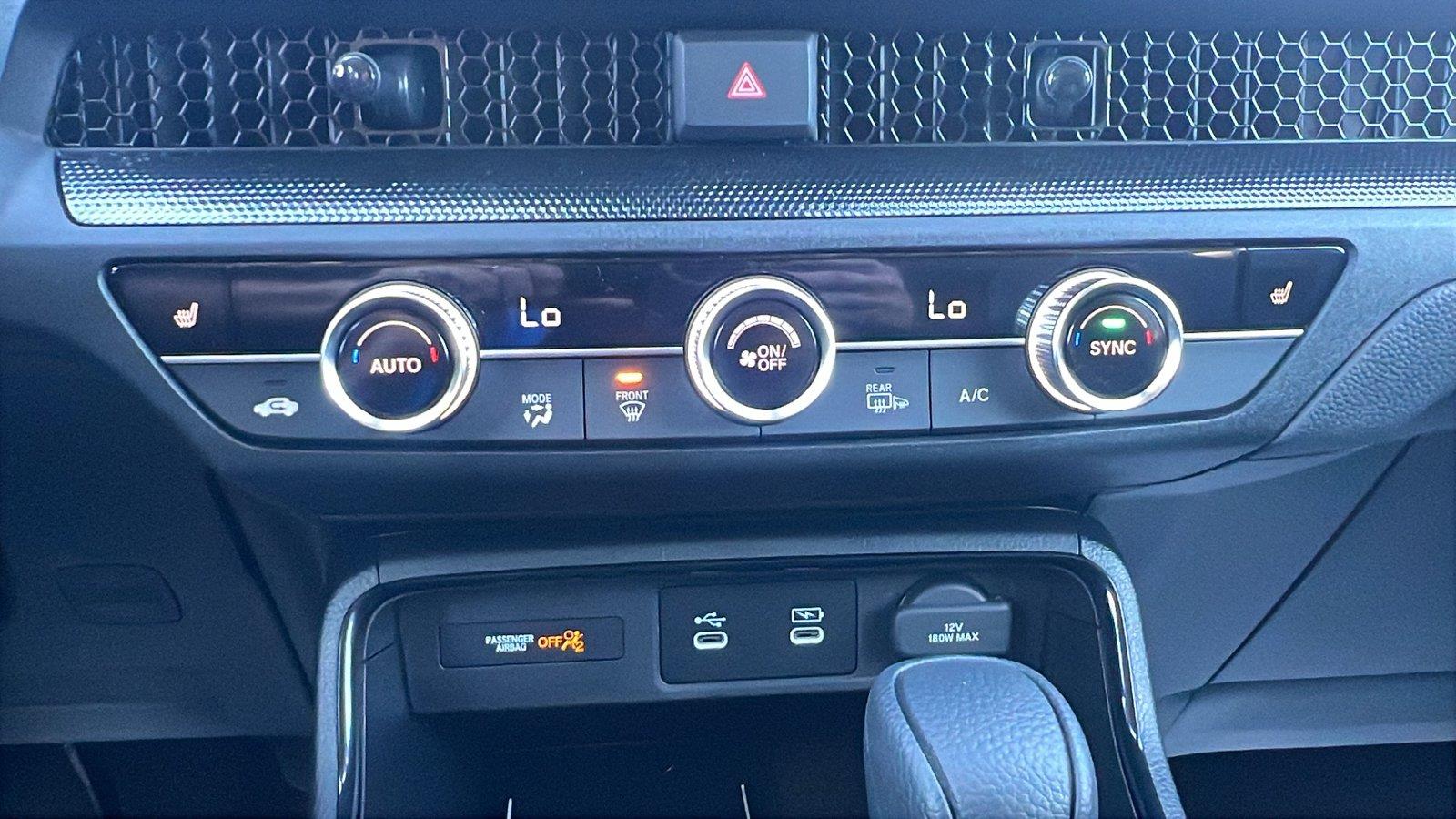 2027 Honda CR-V photo 26 of 31