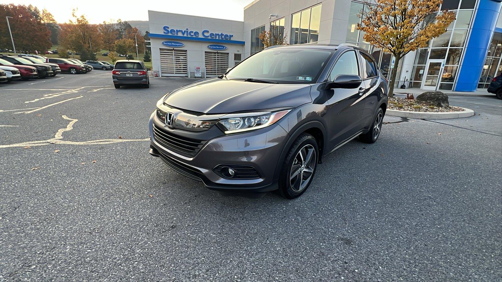 2021 Honda HR-V photo 8 of 31