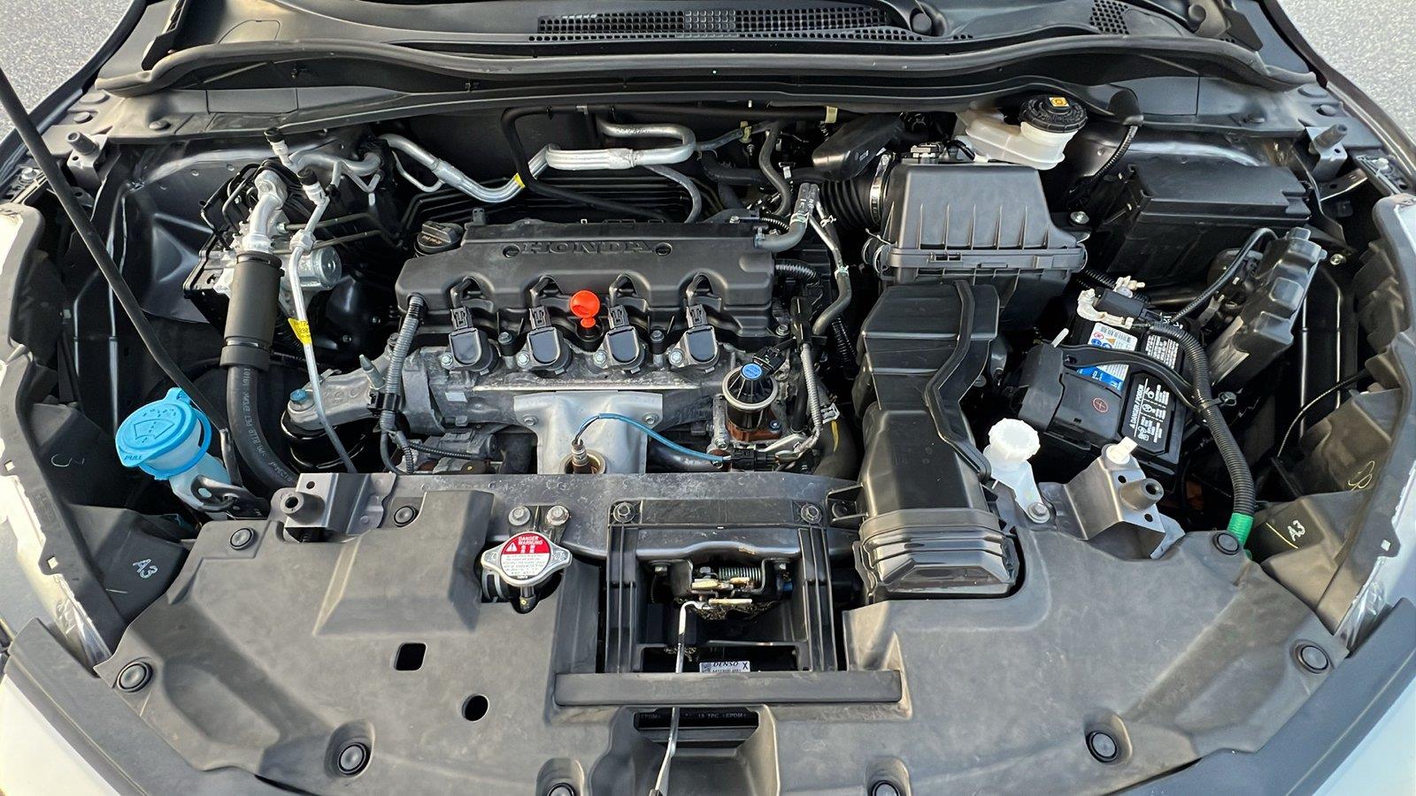 2021 Honda HR-V photo 10 of 31