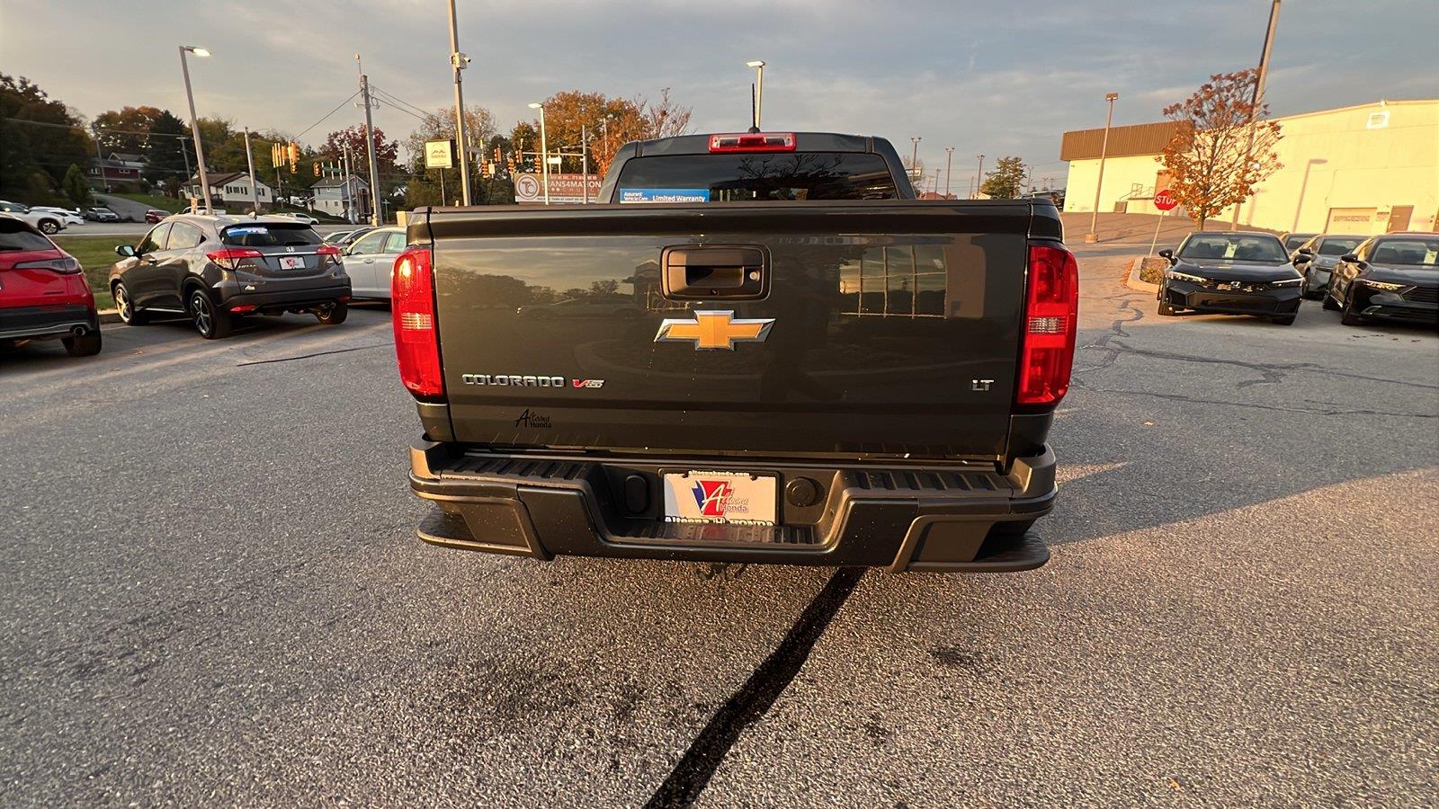 2018 Chevrolet Colorado photo 5 of 31