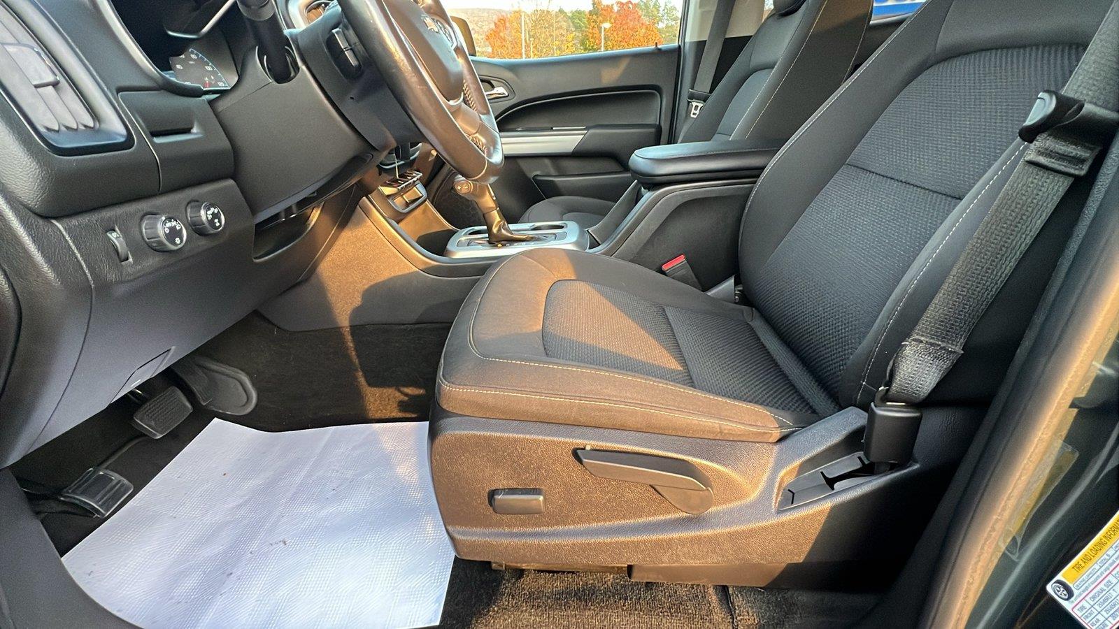 2018 Chevrolet Colorado photo 22 of 31