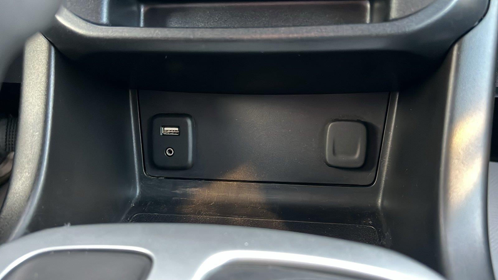 2018 Chevrolet Colorado photo 25 of 31