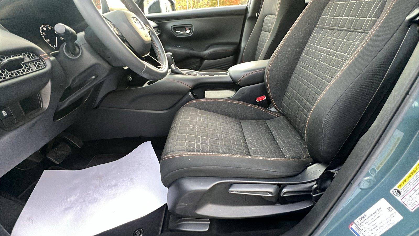 2024 Honda HR-V photo 21 of 29