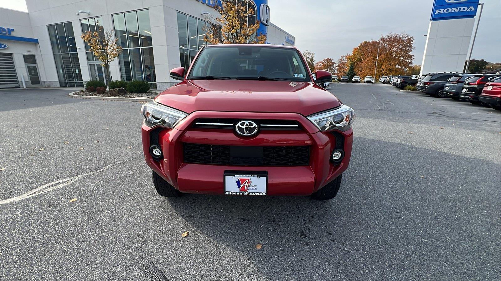 2023 Toyota 4Runner photo 9 of 30