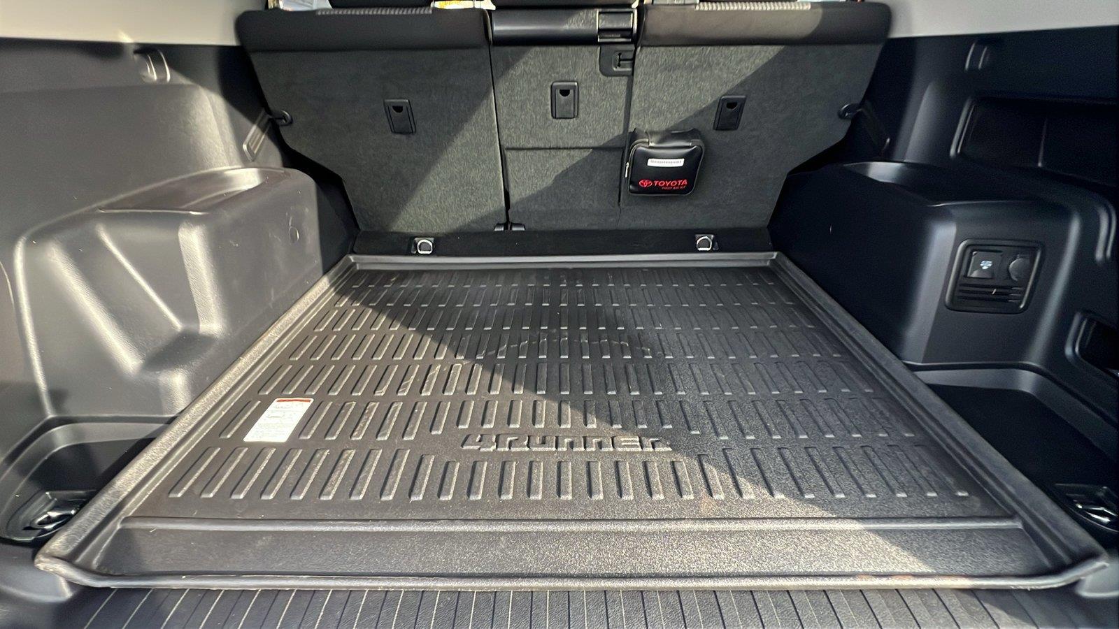 2023 Toyota 4Runner photo 16 of 30