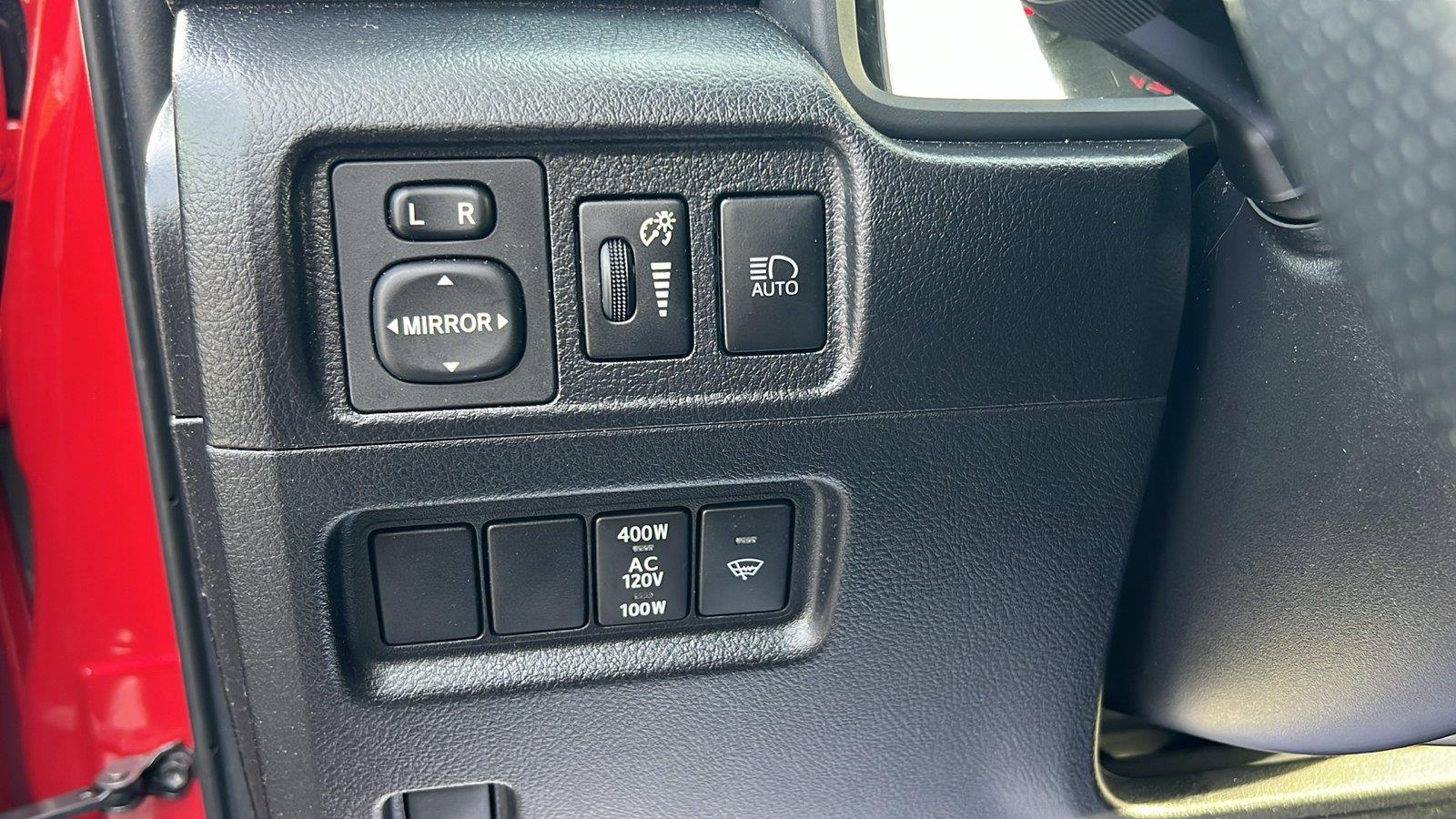 2023 Toyota 4Runner photo 23 of 30