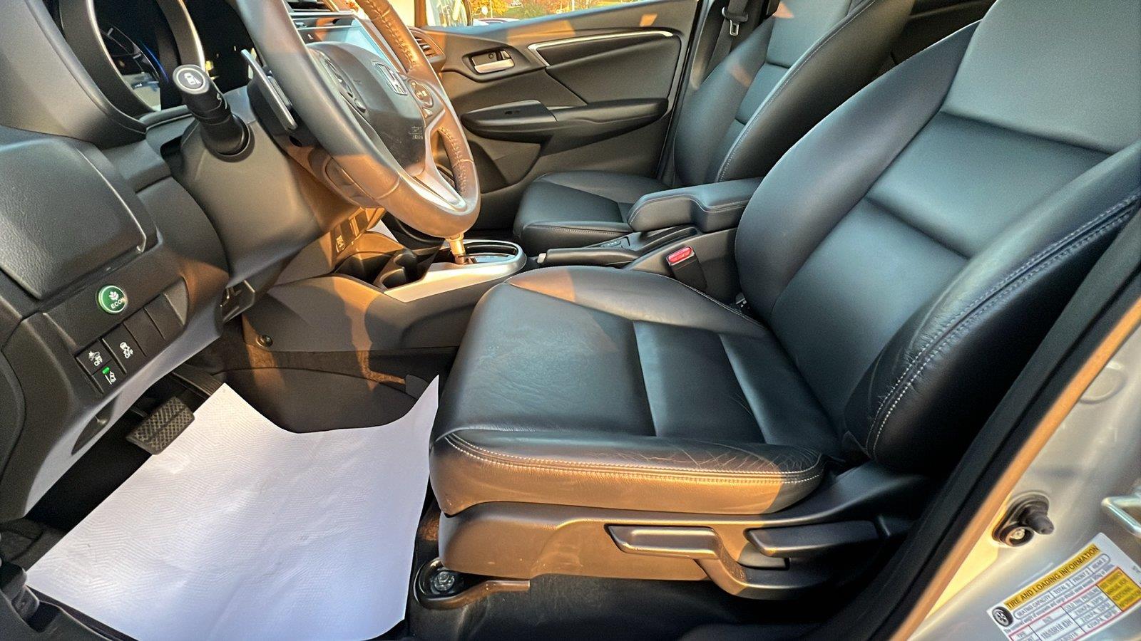 2018 Honda Fit photo 22 of 31
