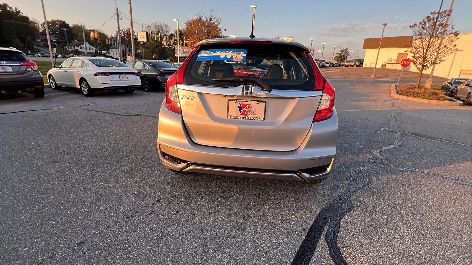 2018 Honda Fit photo 5 of 31