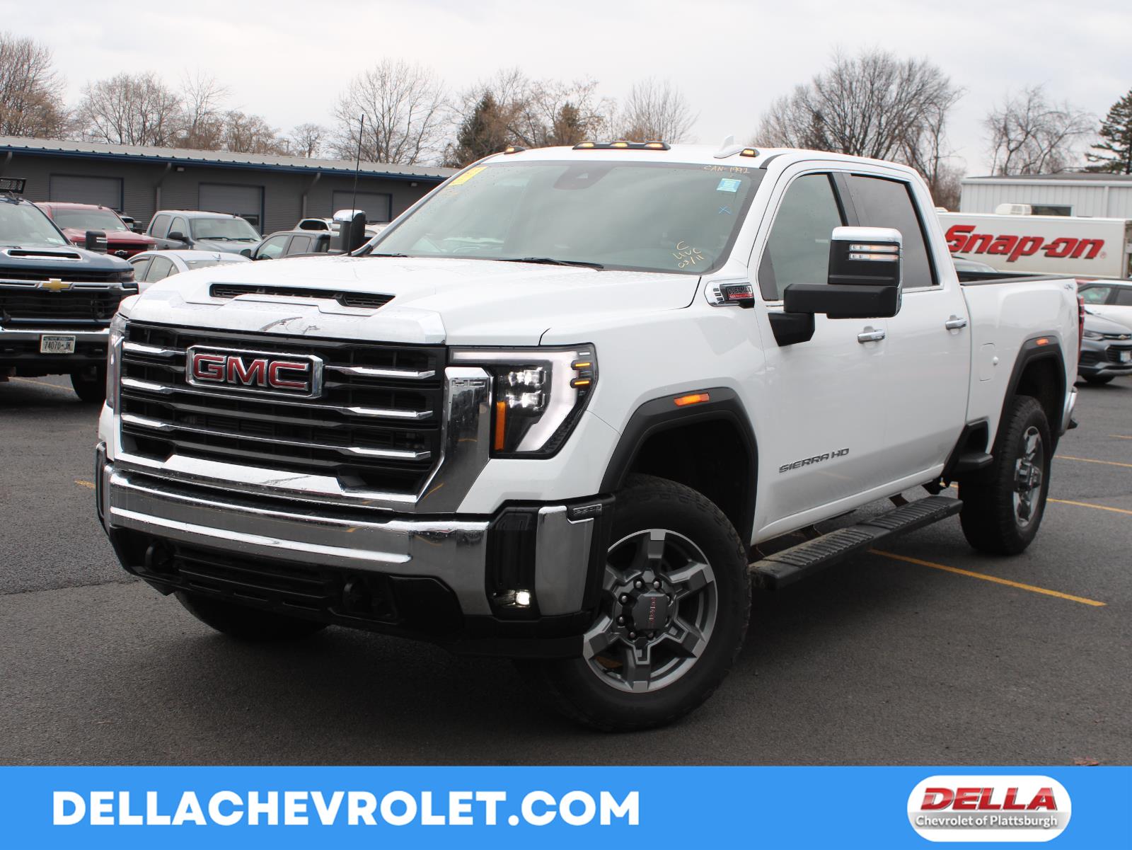 2025 GMC Sierra 2500HD SLT Crew Cab 4WD