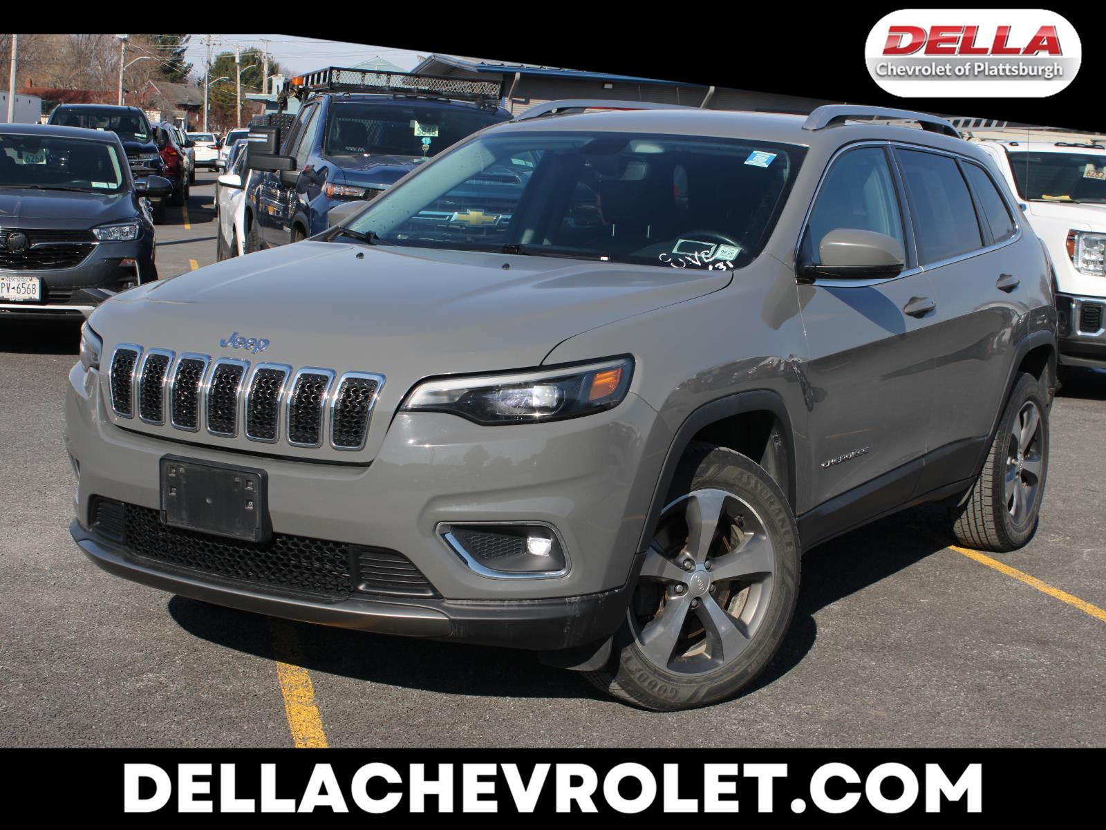 Sting-Gray Clearcoat 2019 Jeep Cherokee Limited 4WD SUV / Crossover Four-Wheel Drive 9-Speed Automatic