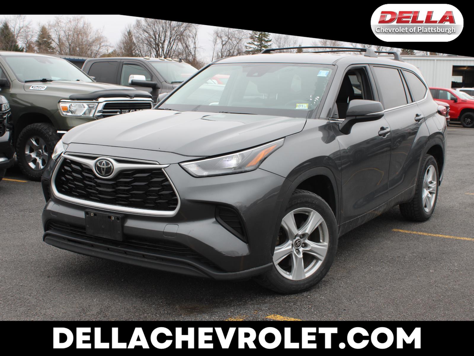 Magnetic Gray Metallic 2023 Toyota Highlander L FWD SUV / Crossover Front-Wheel Drive Automatic