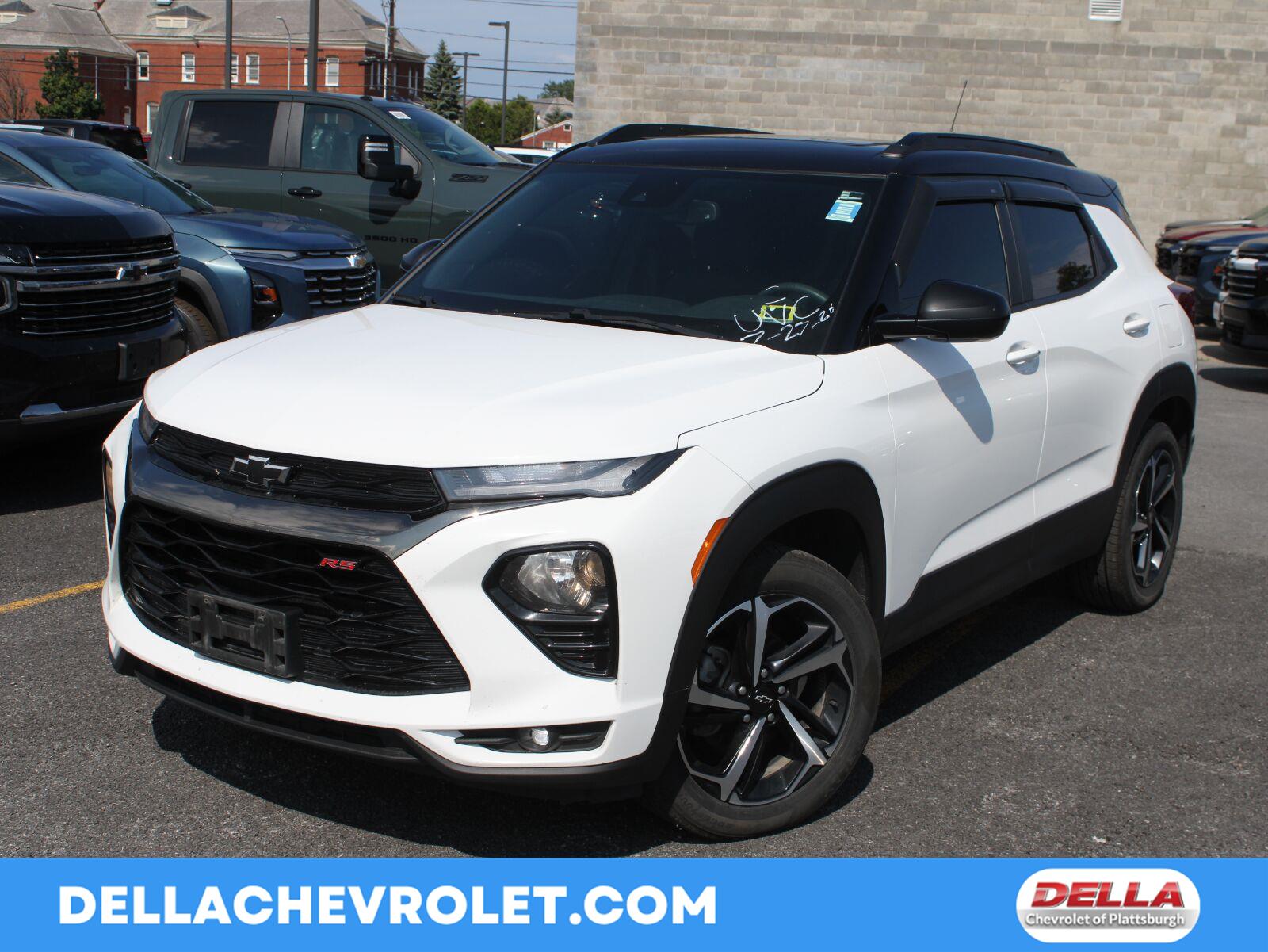 Summit White 2023 Chevrolet Trailblazer SUV / Crossover Four-Wheel Drive 9-Speed Automatic