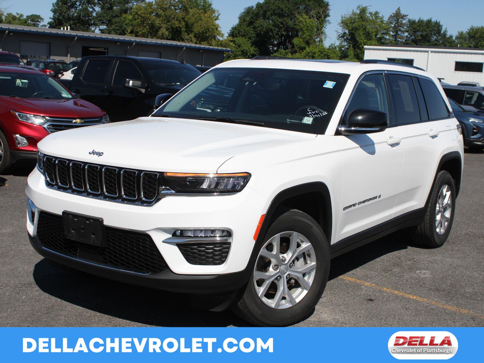 Bright White Clearcoat 2023 Jeep Grand Cherokee SUV / Crossover Four-Wheel Drive 8-Speed Automatic