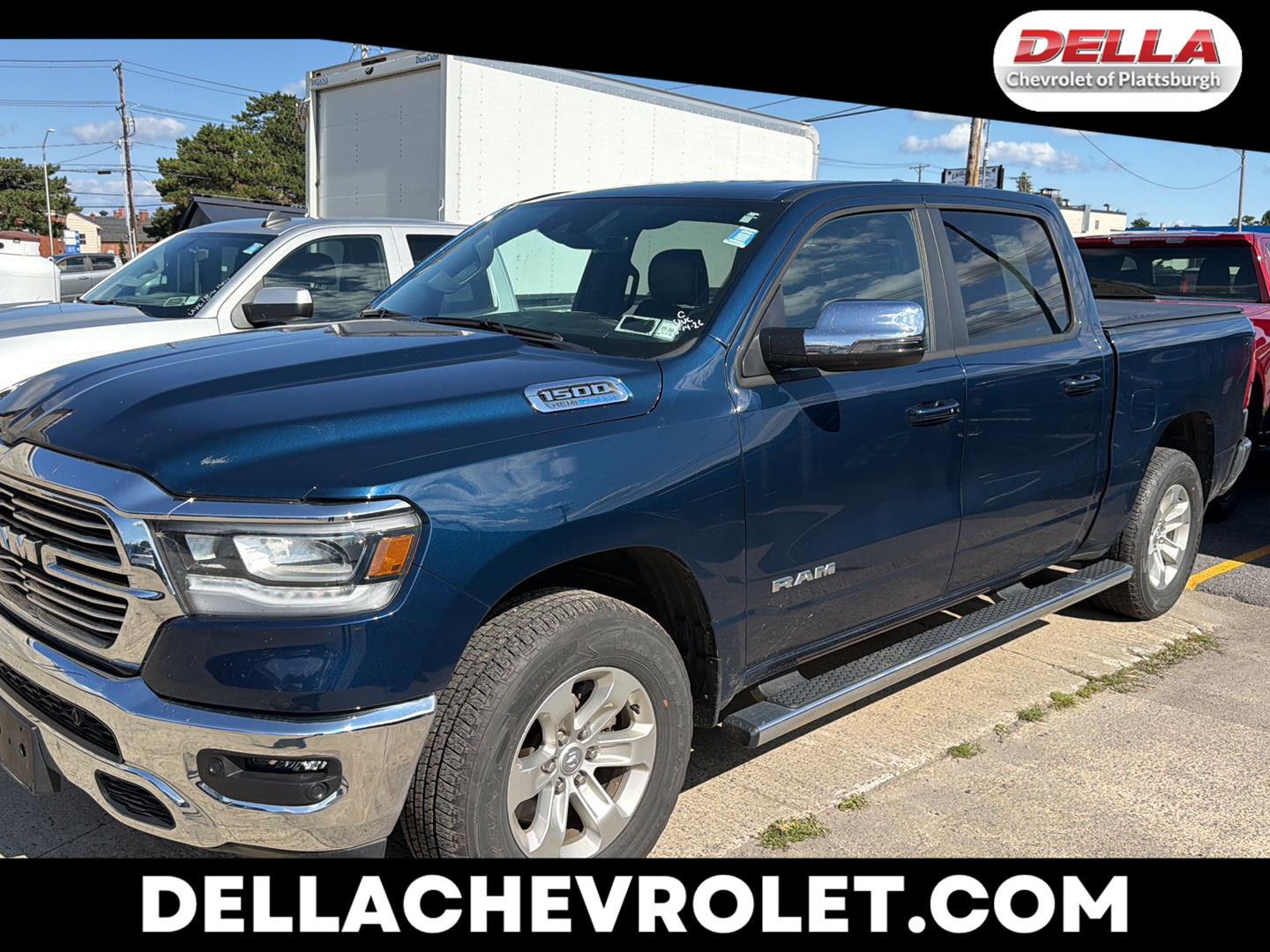 2024 RAM 1500 Laramie Crew Cab 4WD