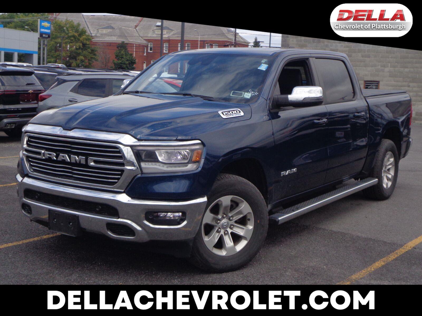 2024 RAM 1500 Laramie Crew Cab 4WD