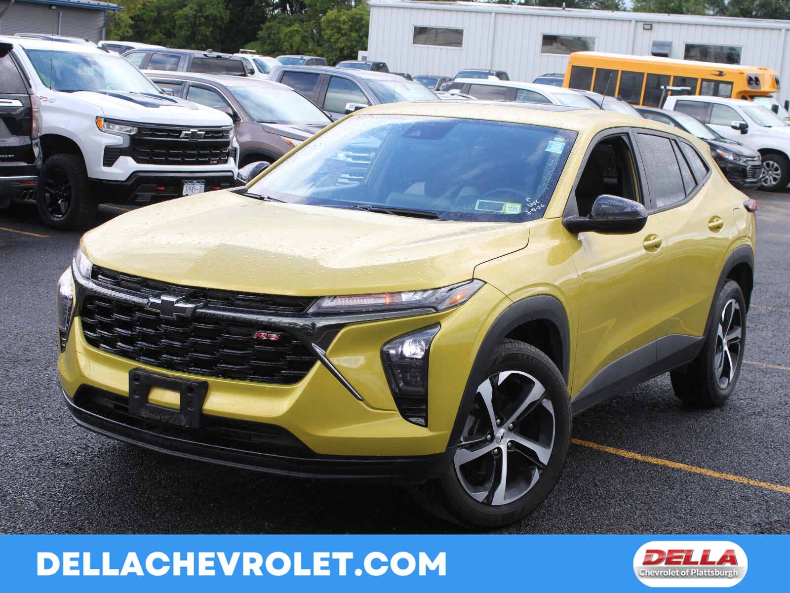 Nitro Yellow Metallic 2024 Chevrolet Trax SUV / Crossover Front-Wheel Drive 6-Speed Automatic