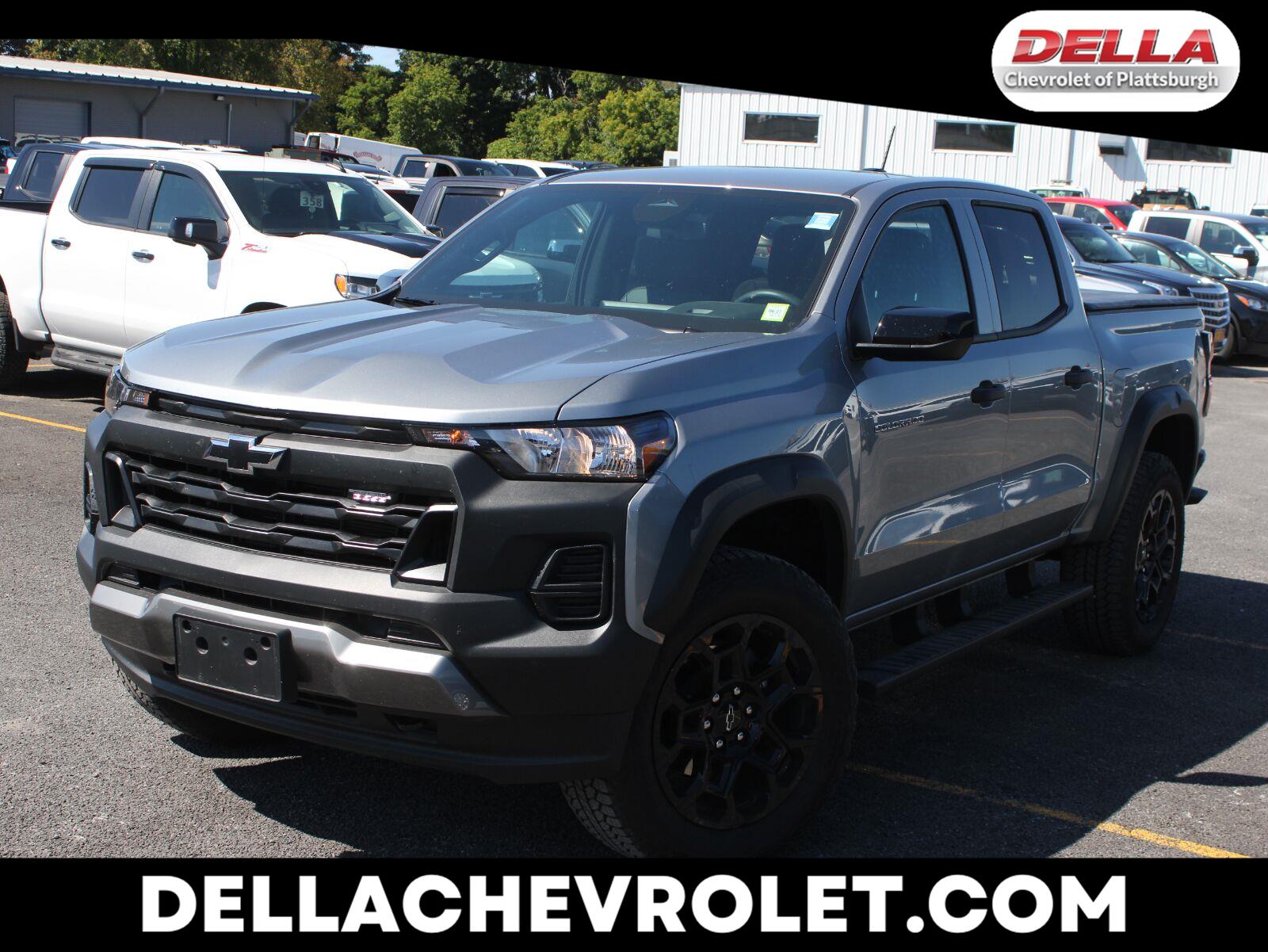 Sterling Gray Metallic 2026 Chevrolet Colorado Pickup Truck Four-Wheel Drive 8-Speed Automatic