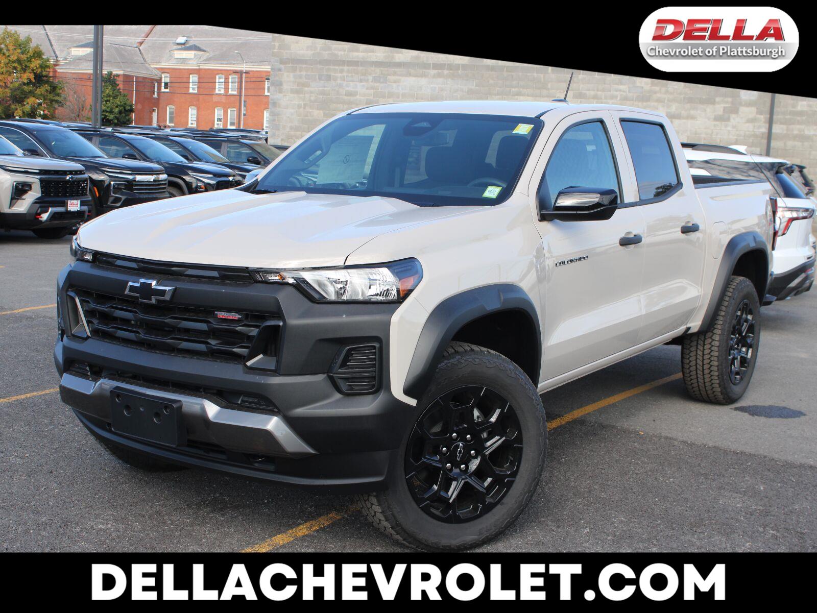 White Sands 2026 Chevrolet Colorado Pickup Truck Four-Wheel Drive 8-Speed Automatic