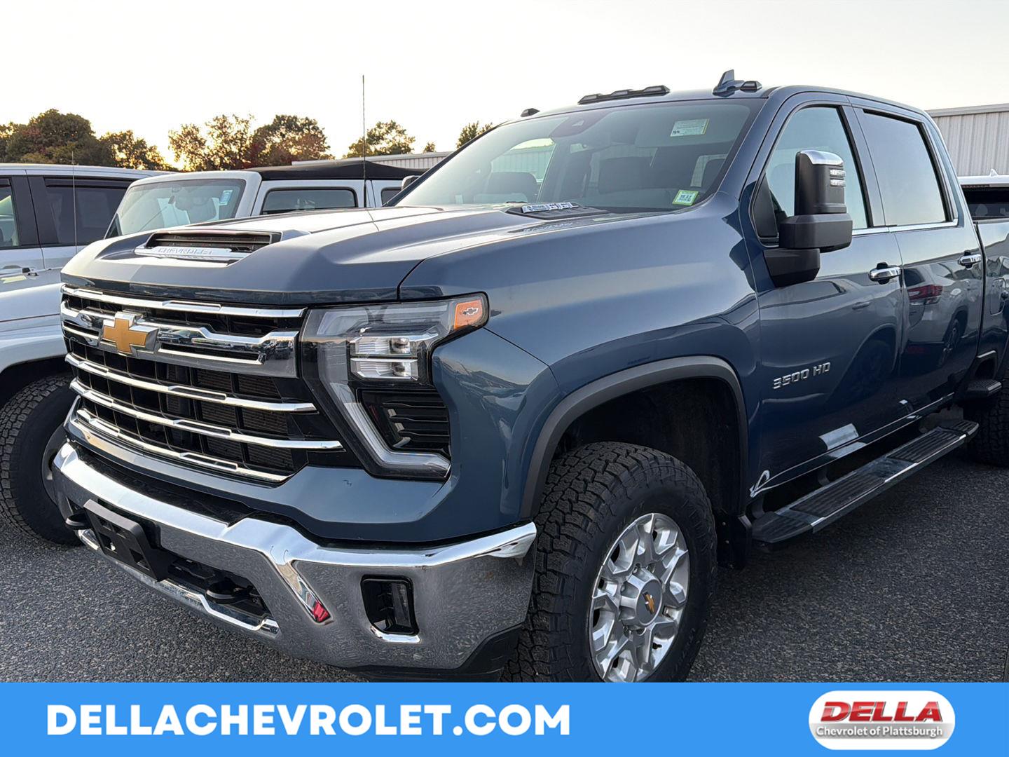 2024 Chevrolet Silverado 3500HD LTZ Crew Cab 4WD