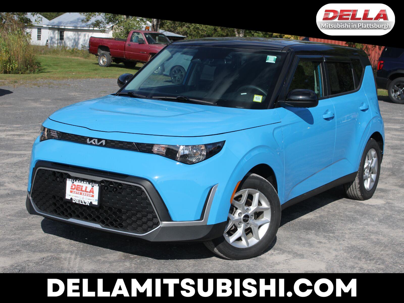 Surf Blue w/Black Roof 2024 Kia Soul SUV / Crossover Front-Wheel Drive Continuously Variable Transmission