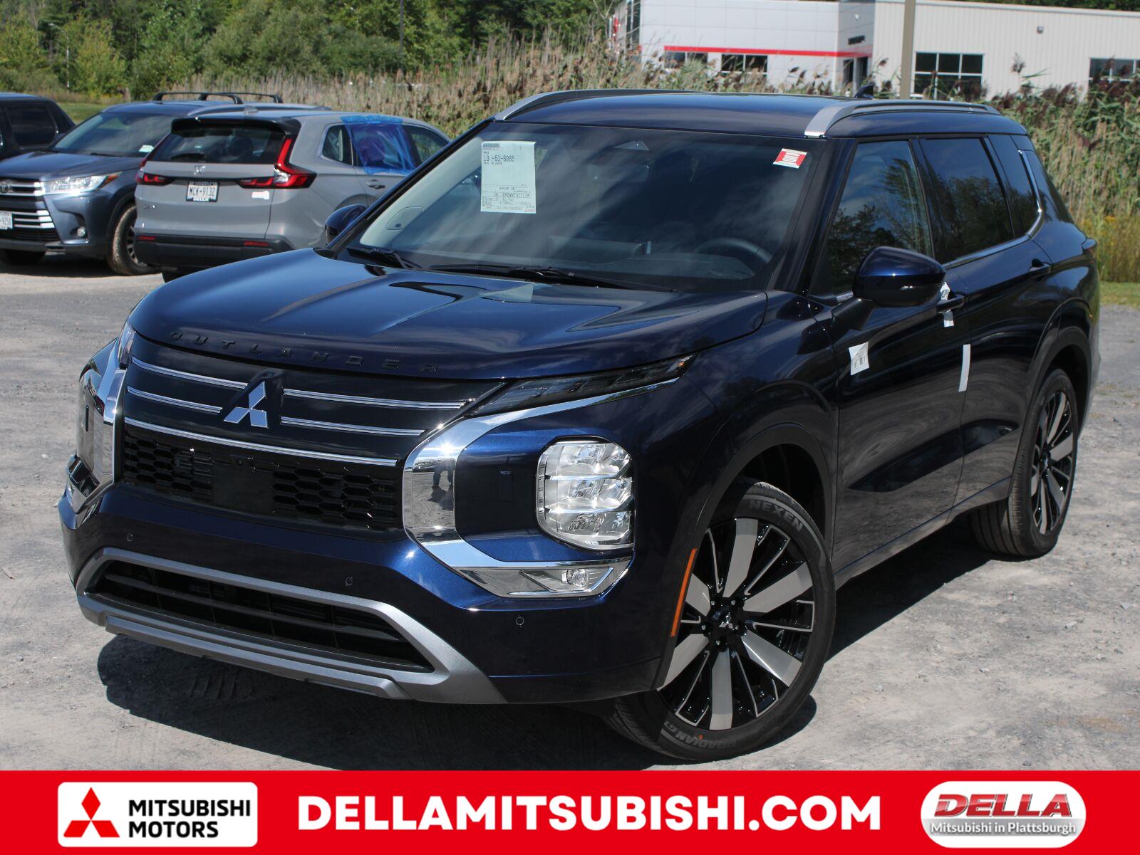Cosmic Blue Metallic 2026 Mitsubishi Outlander SUV / Crossover Front-Wheel Drive Continuously Variable Transmission