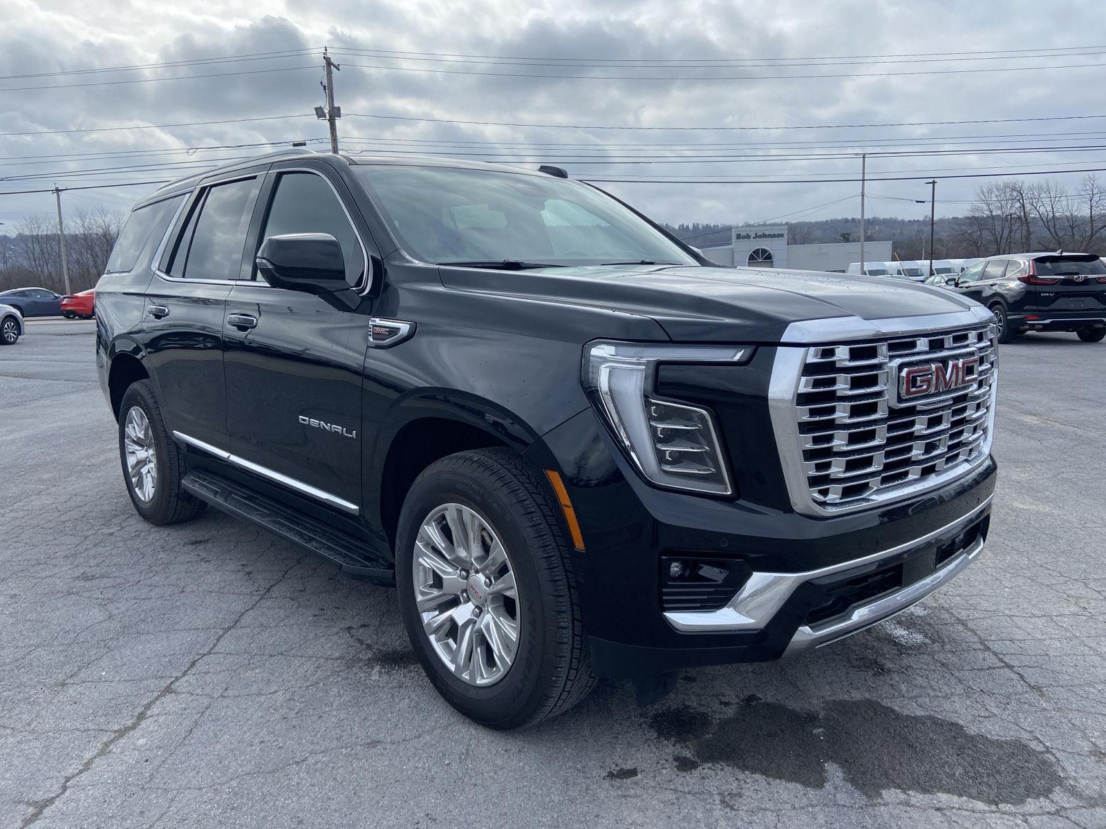 2025 GMC Yukon Denali 4WD