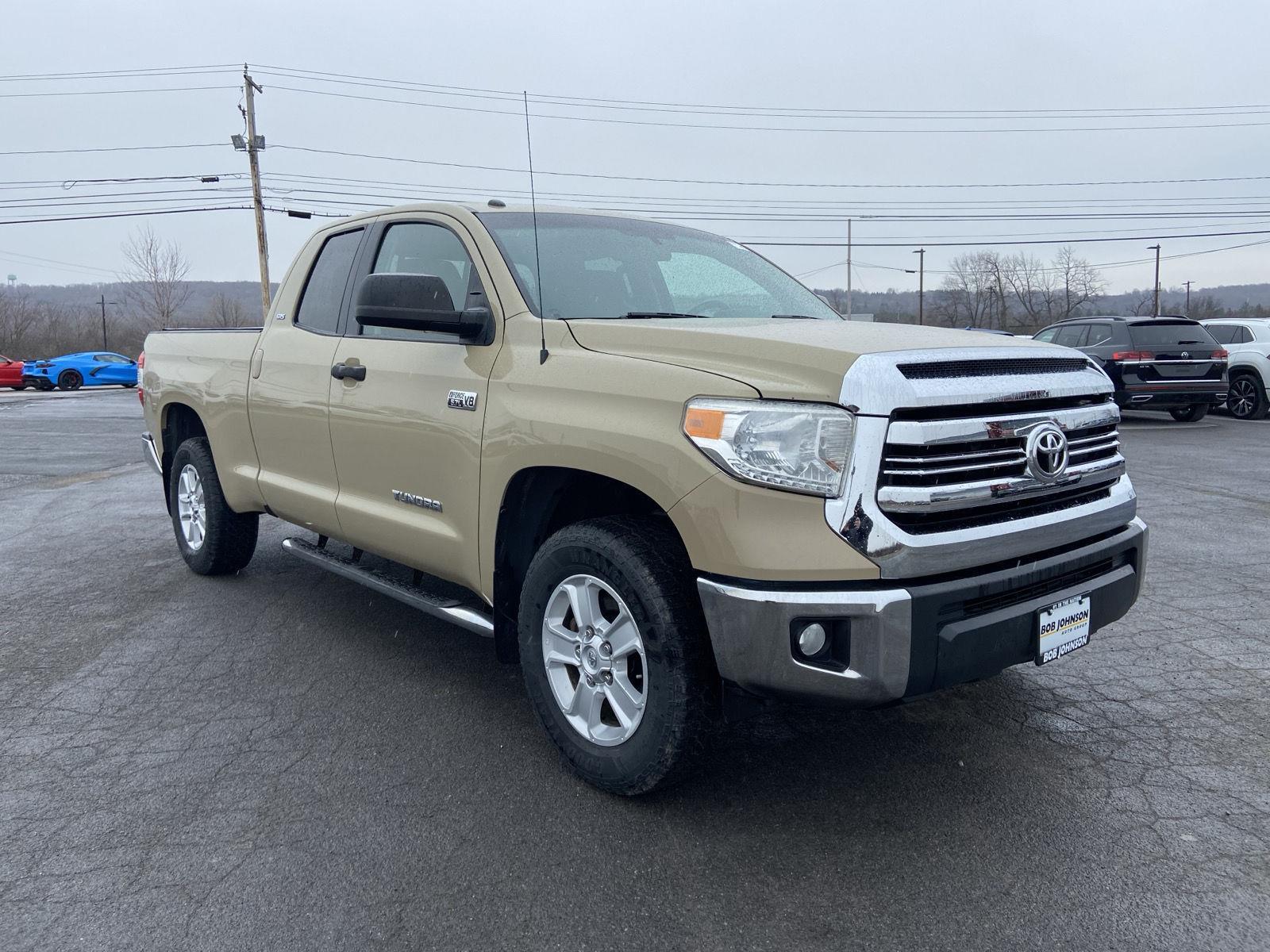 2017 Toyota Tundra SR5 Double Cab 5.7L 4WD