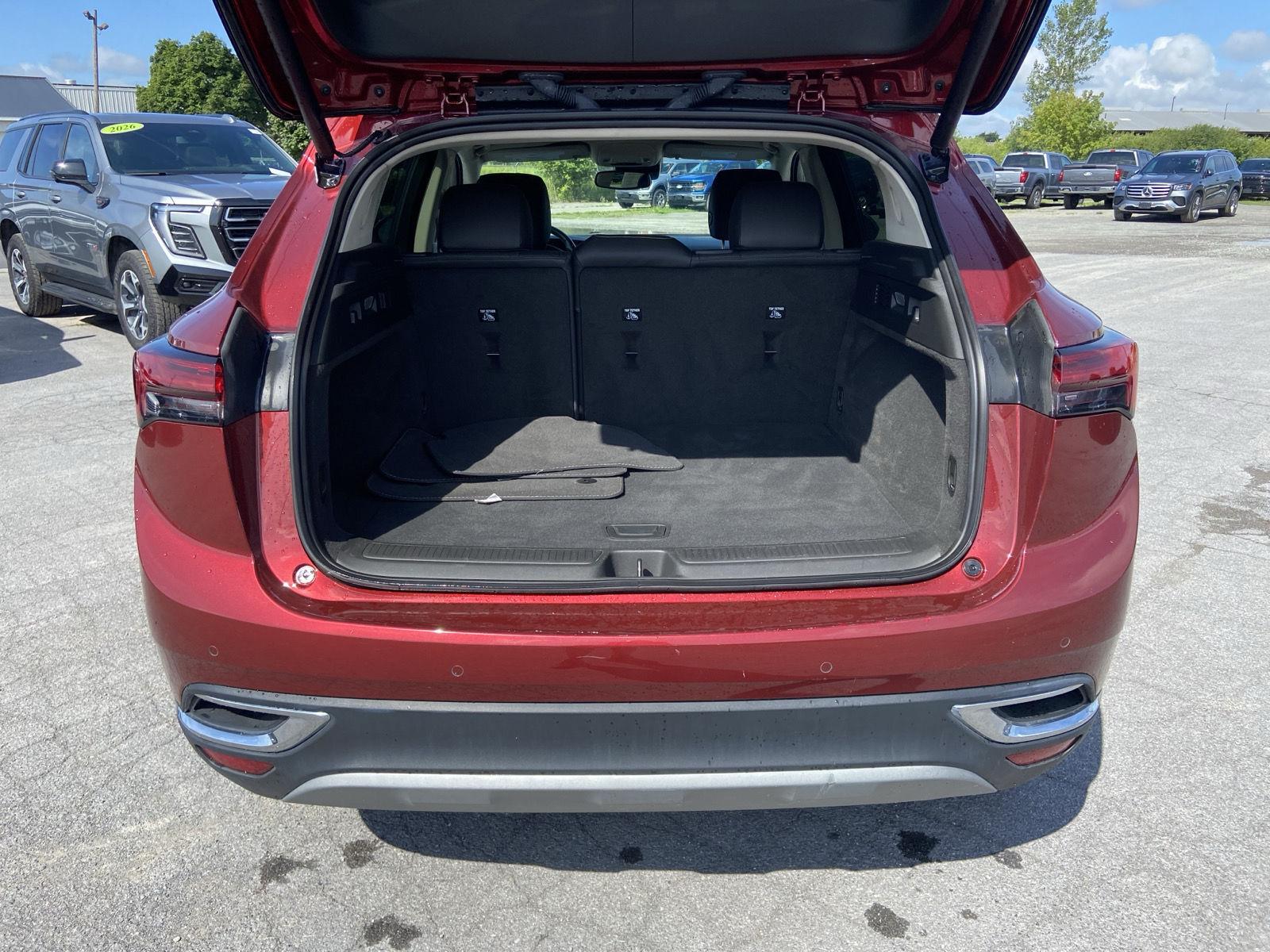 2023 Buick Envision Essence - Photo 11