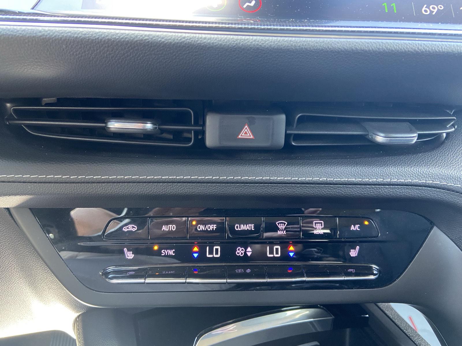 2023 Buick Envision Essence - Photo 30