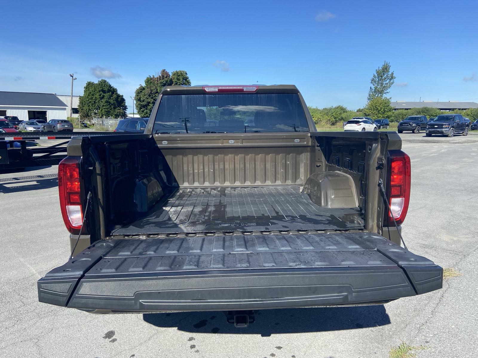 2023 GMC Sierra 1500 Elevation - Photo 12