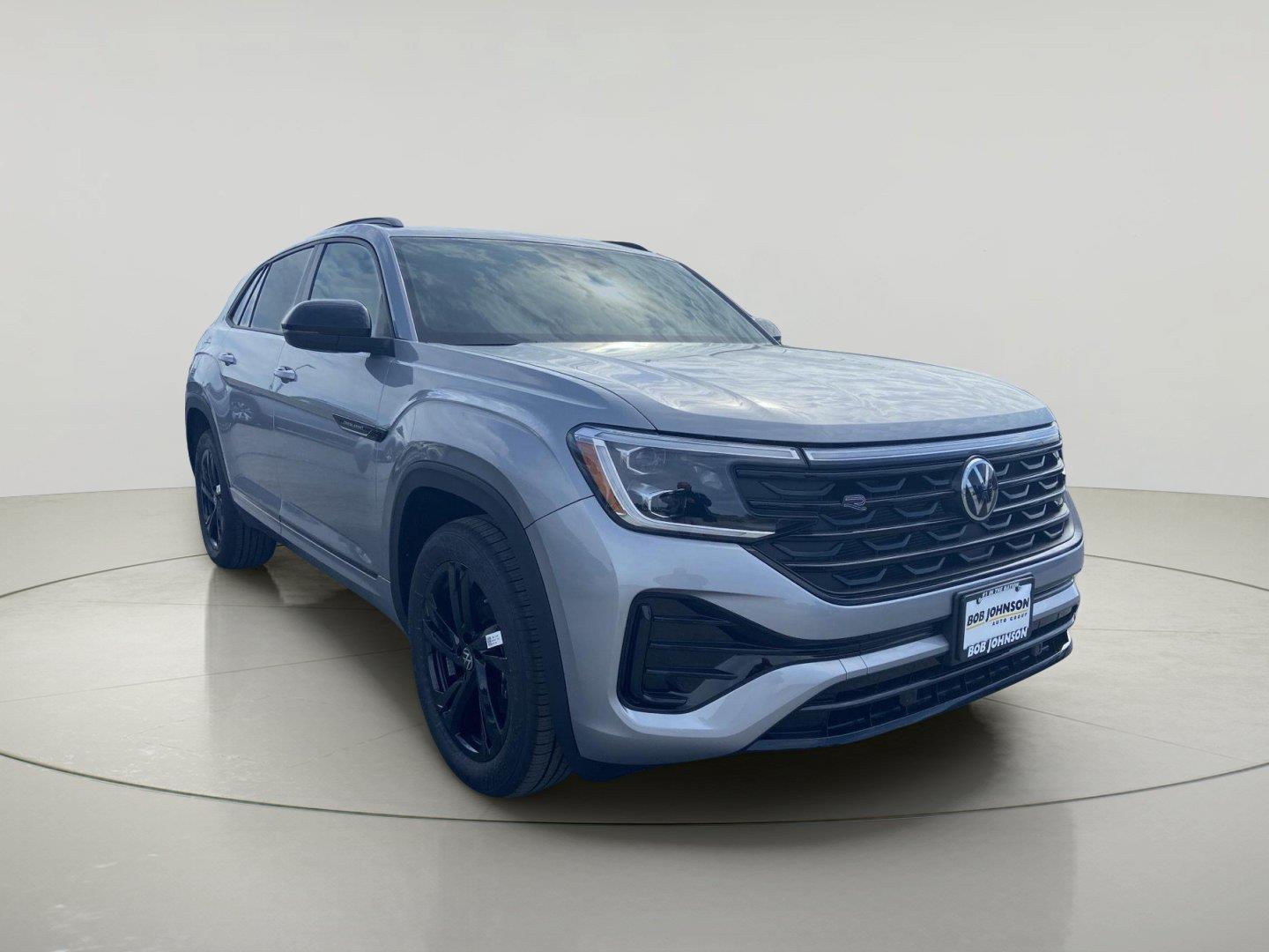 Silver Mist Metallic 2026 Volkswagen Atlas Cross Sport SUV / Crossover All-Wheel Drive Automatic