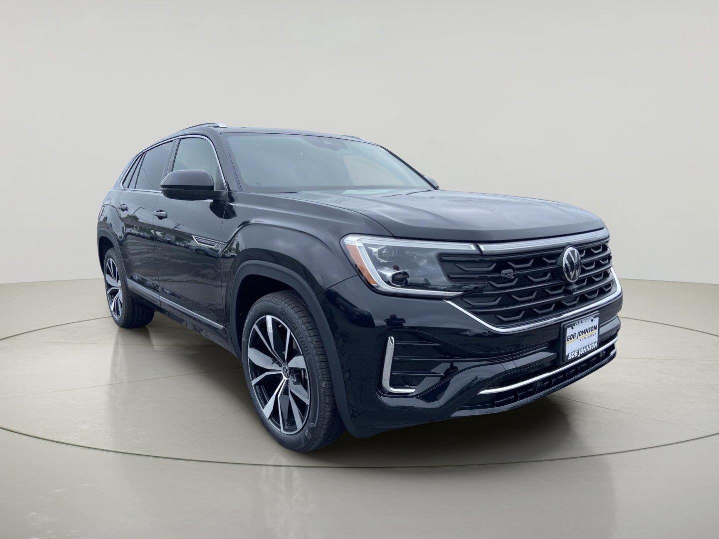 Deep Black Pearl 2026 Volkswagen Atlas Cross Sport SUV / Crossover All-Wheel Drive Automatic