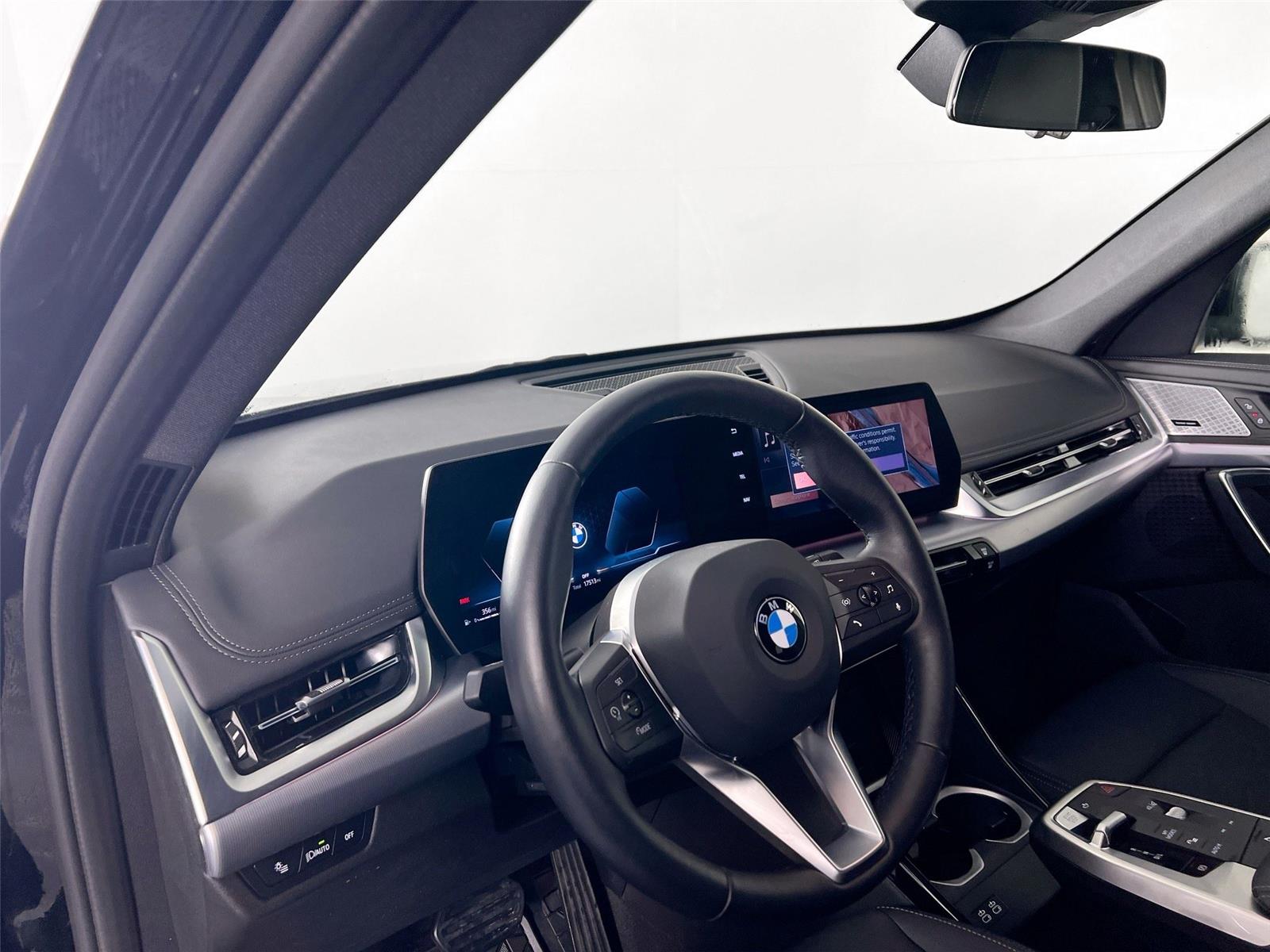 2025 BMW X1 28i - Photo 10