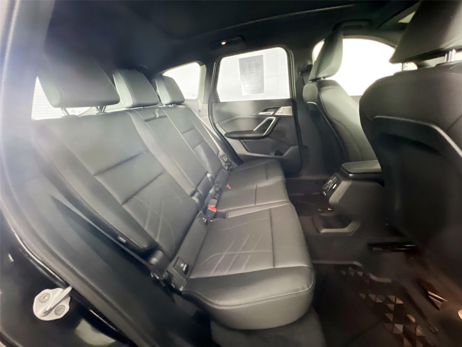 2025 BMW X1 28i - Photo 25