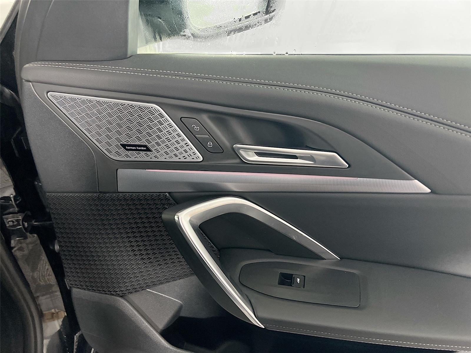 2025 BMW X1 28i - Photo 29