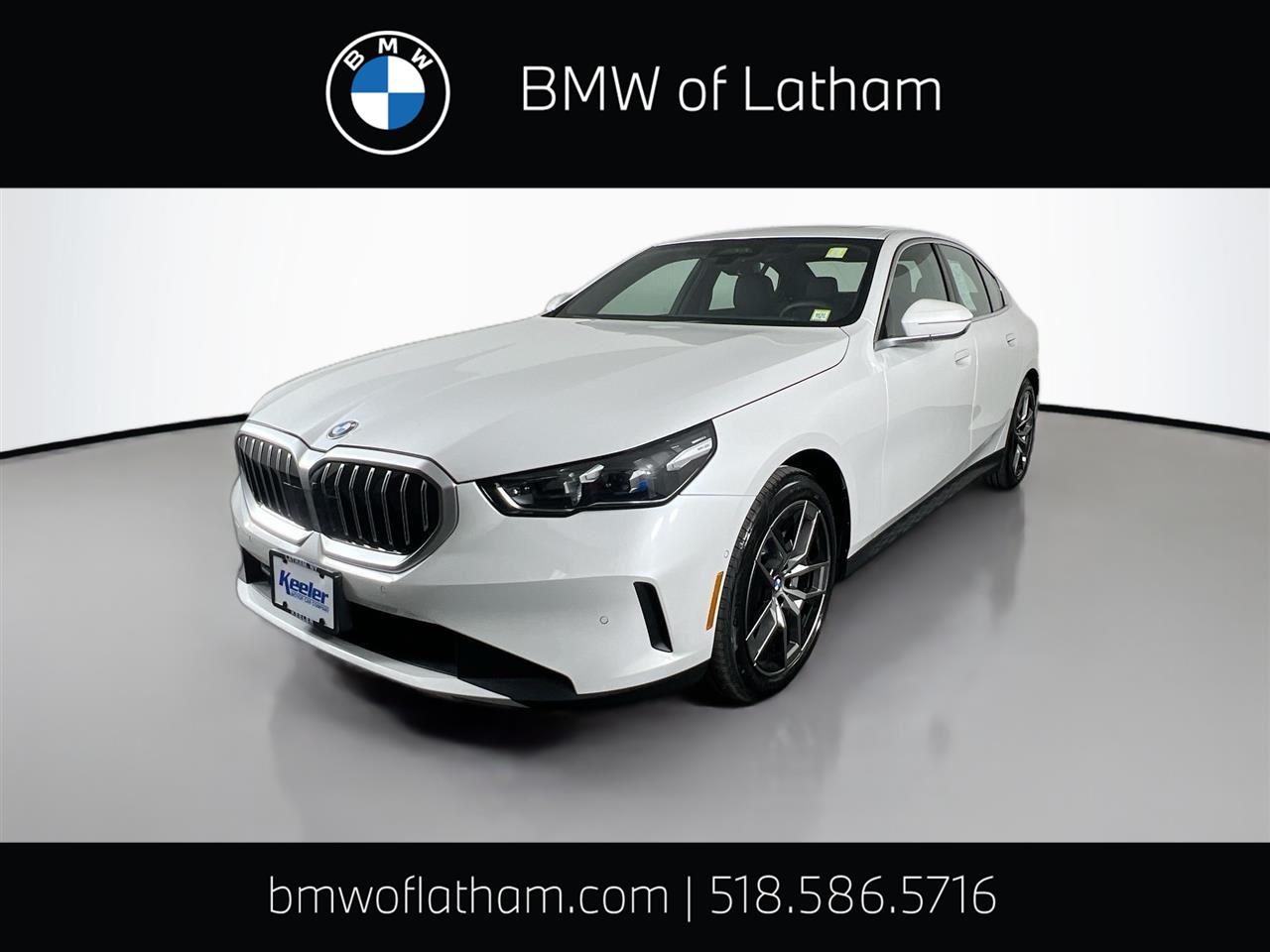 Mineral White Metallic 2026 BMW 5 Series Sedan All-Wheel Drive Automatic