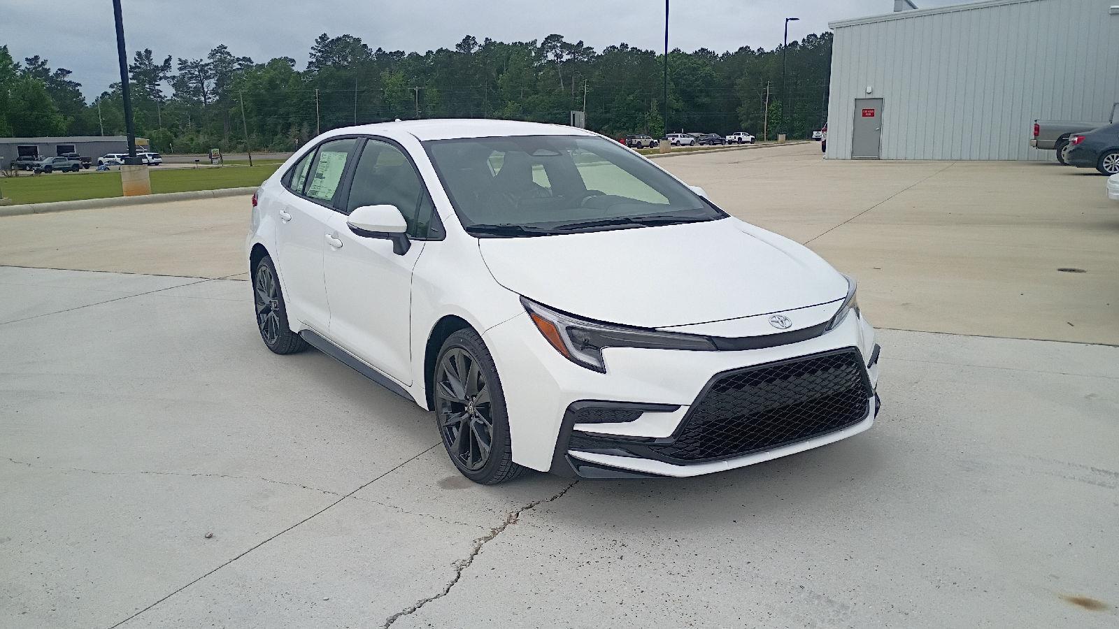 Ice Cap 2026 Toyota Corolla Hybrid SE FWD Sedan Front-Wheel Drive Continuously Variable Transmission