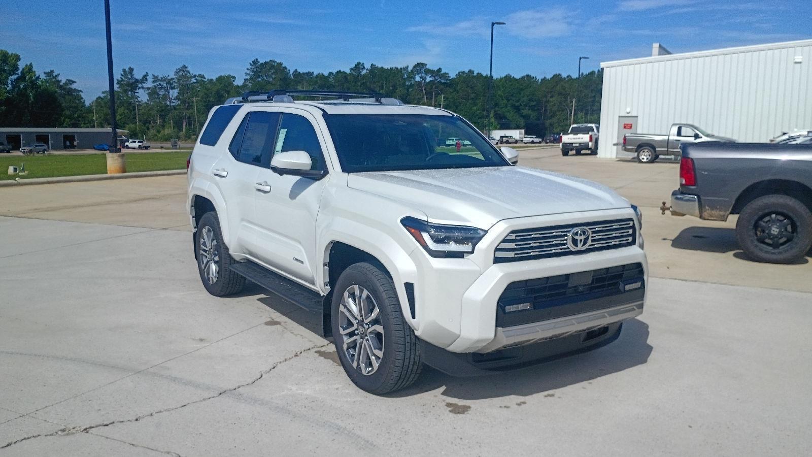 White (Wind Chill Pearl) 2026 Toyota 4Runner Limited 4WD SUV / Crossover All-Wheel Drive 8-Speed Automatic