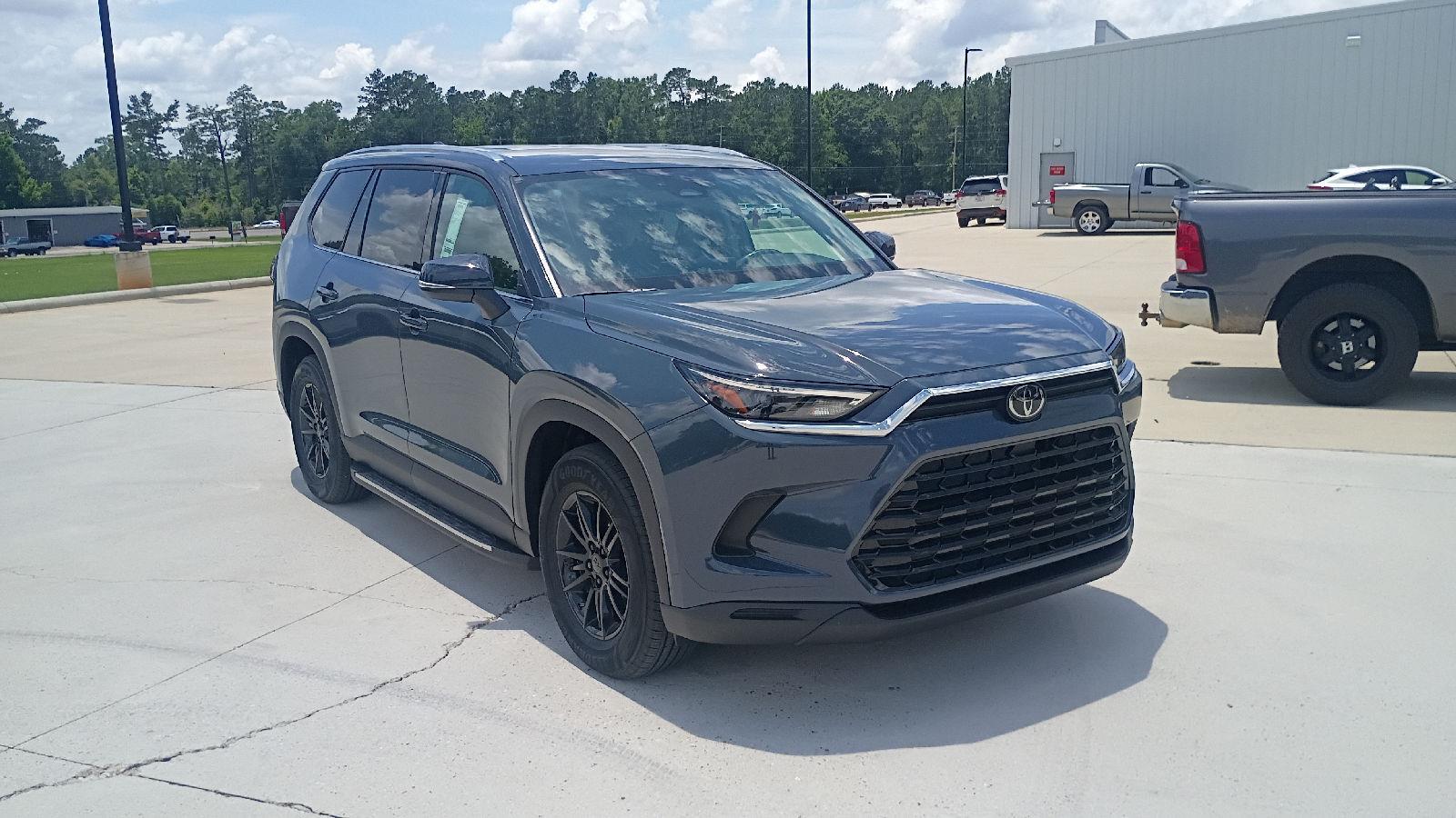 Storm Cloud 2026 Toyota Grand Highlander XLE FWD SUV / Crossover Front-Wheel Drive 8-Speed Dual Clutch