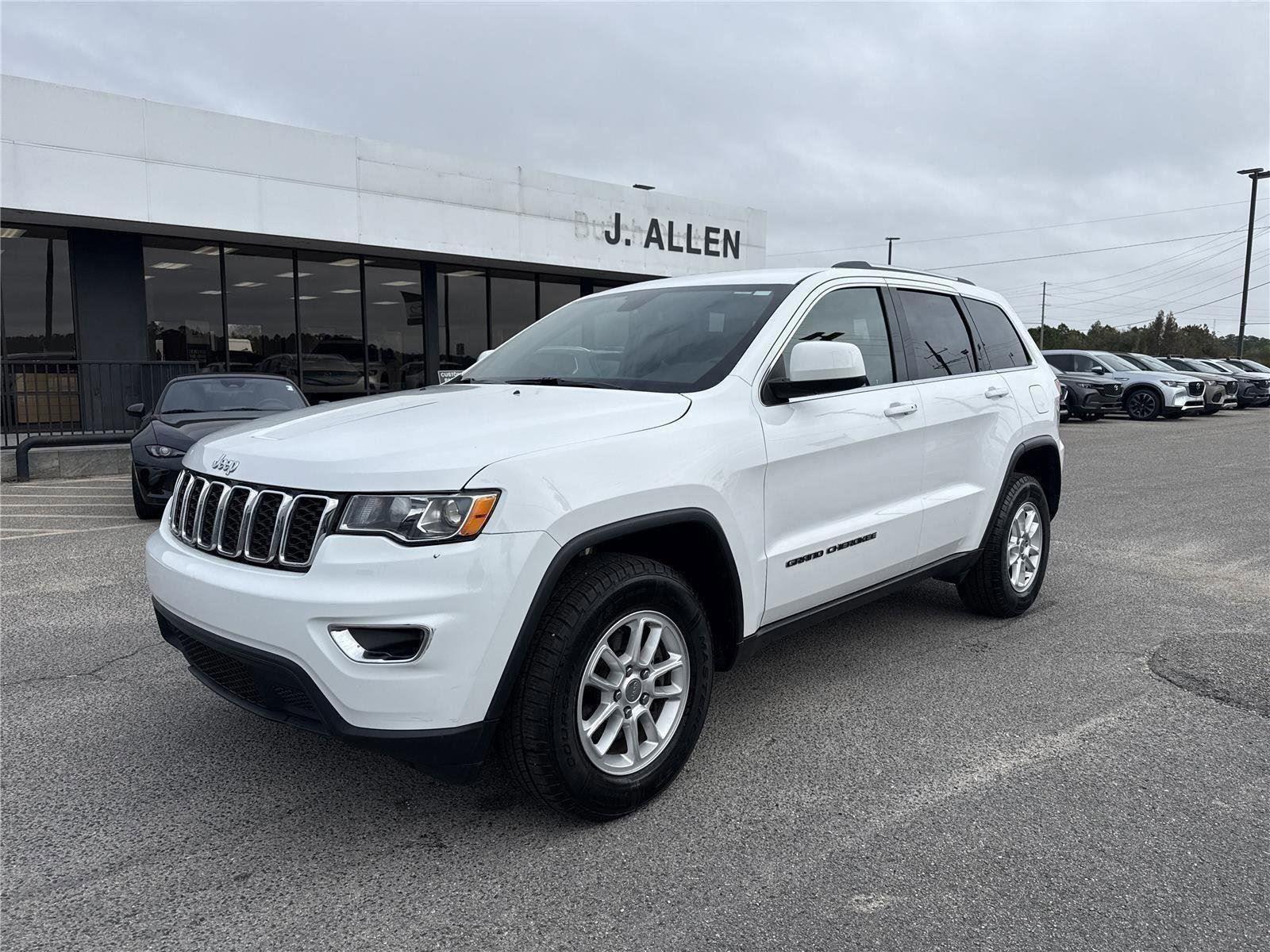 2019 Jeep Grand Cherokee Laredo E 4WD