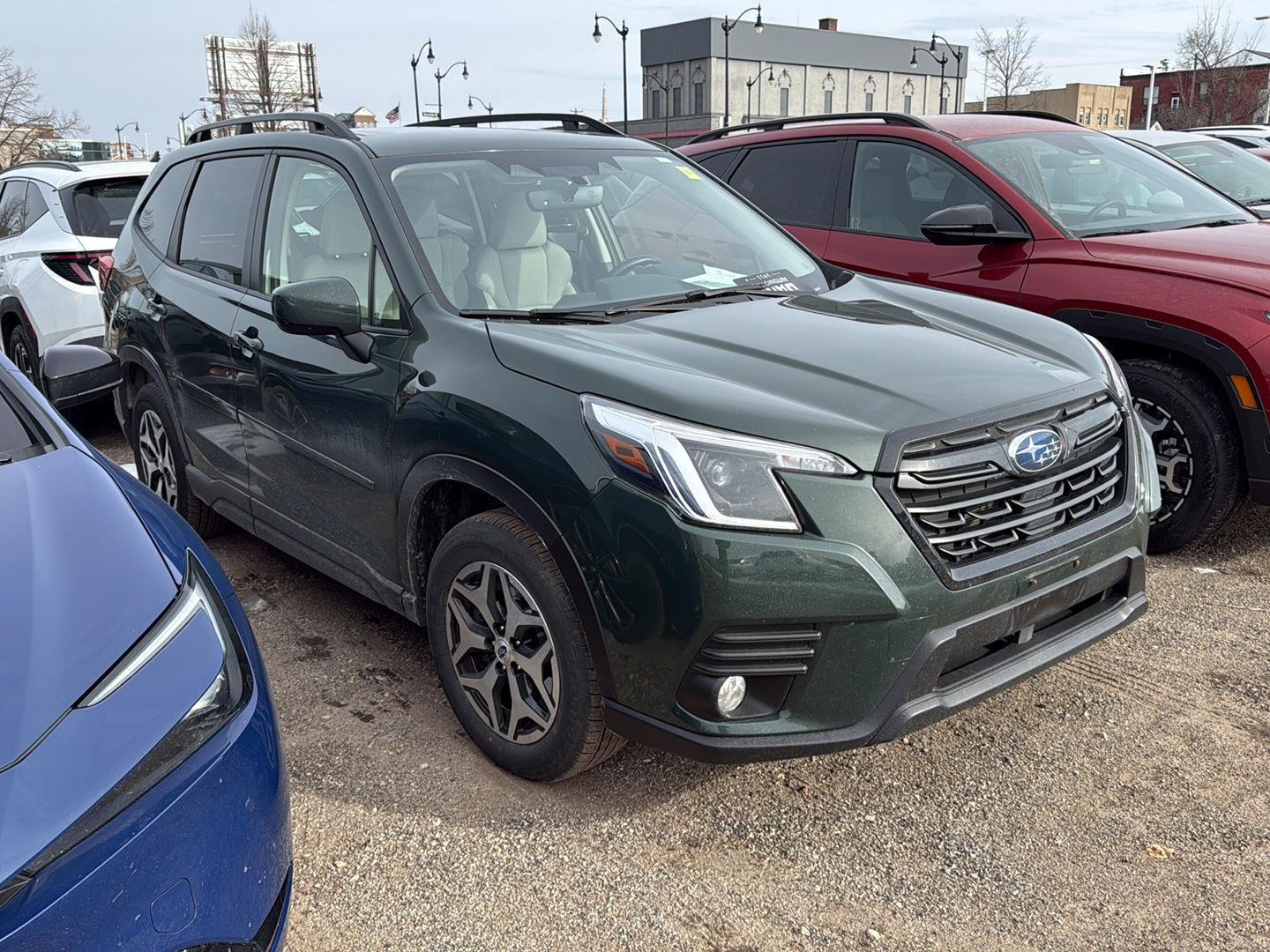2023 Subaru Forester Premium Crossover AWD