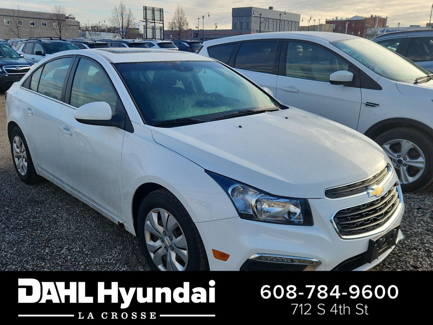Summit White 2016 Chevrolet Cruze Limited 1LT FWD Sedan Front-Wheel Drive 6-Speed Automatic