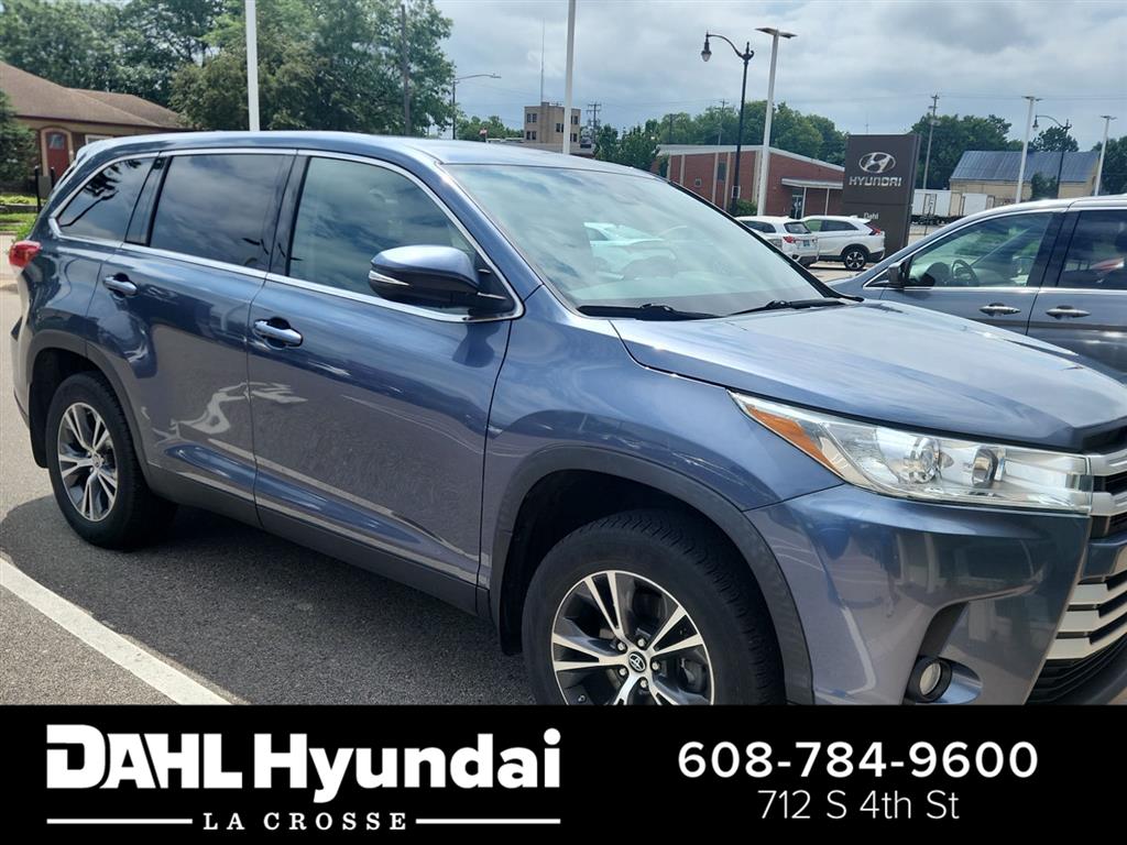 Shoreline Blue Pearl 2019 Toyota Highlander SUV / Crossover All-Wheel Drive Automatic