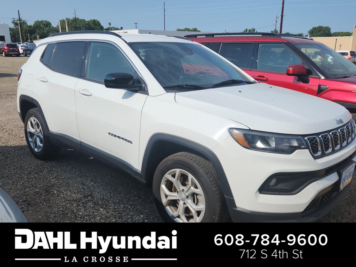  2024 Jeep Compass Latitude 4WD   