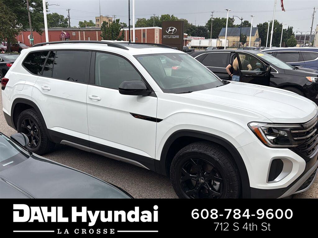 2024 Volkswagen Atlas Peak Edition SE 4Motion with Technology