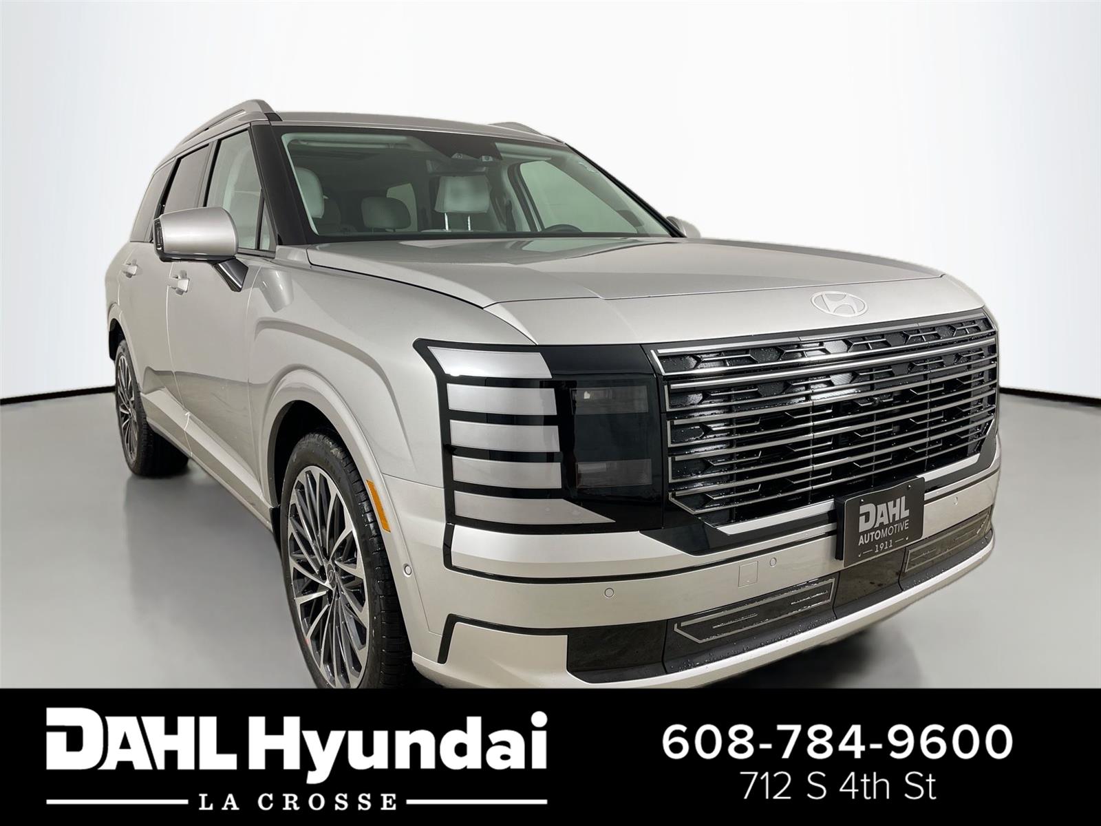 Typhoon Silver Metallic 2026 Hyundai Palisade SUV / Crossover All-Wheel Drive Automatic